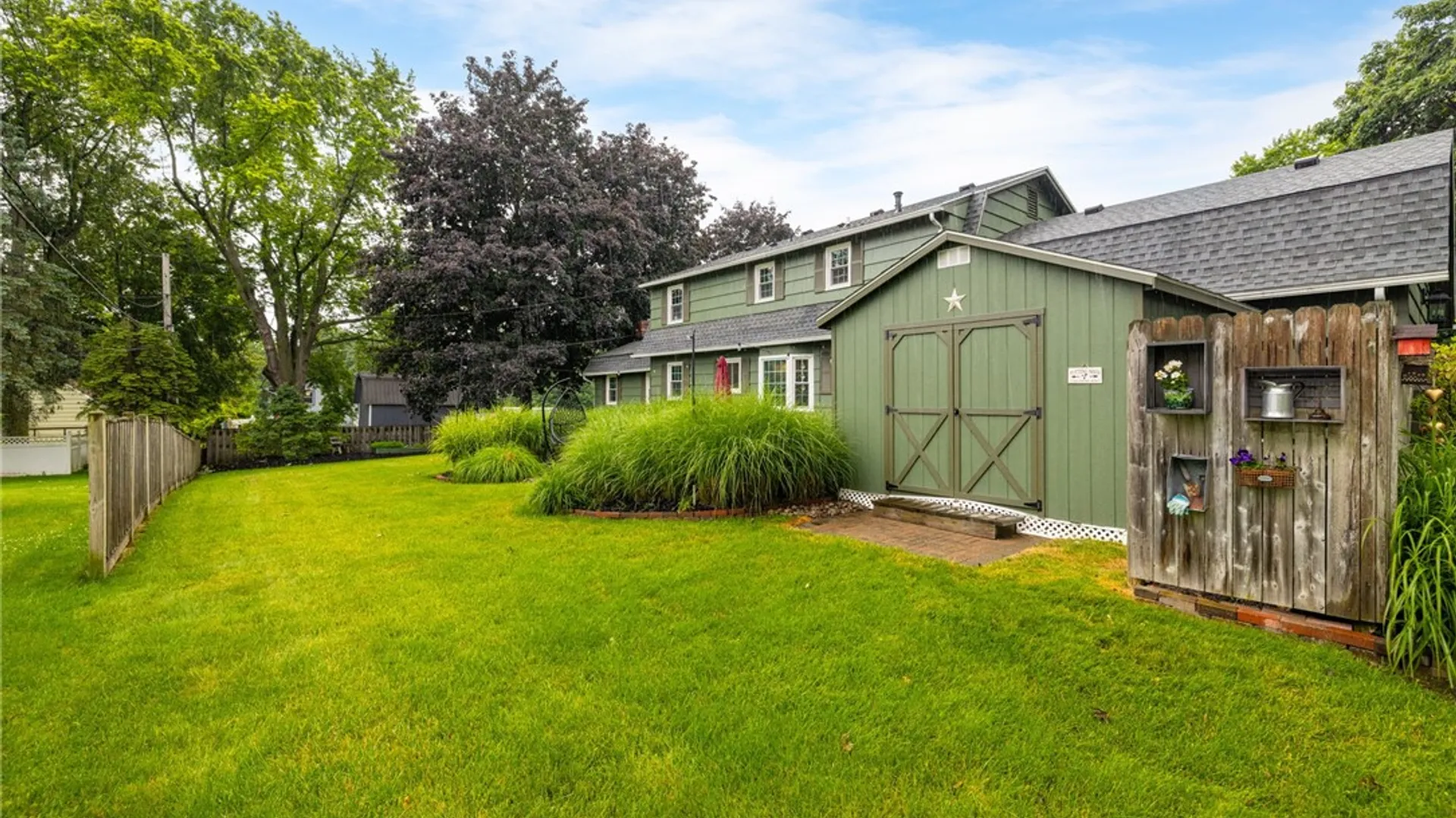Property at 6 Buckwheat Drive, Perinton, NY 14450 45