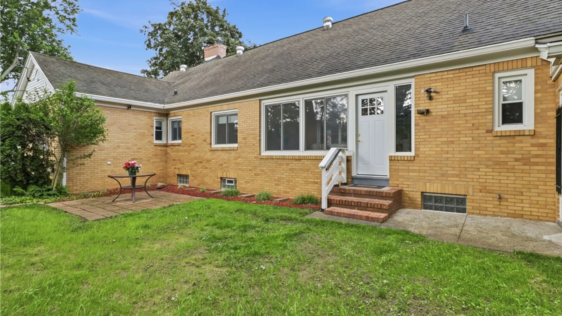 Property at 127 Ridgemont Drive, Greece, NY 14626 27