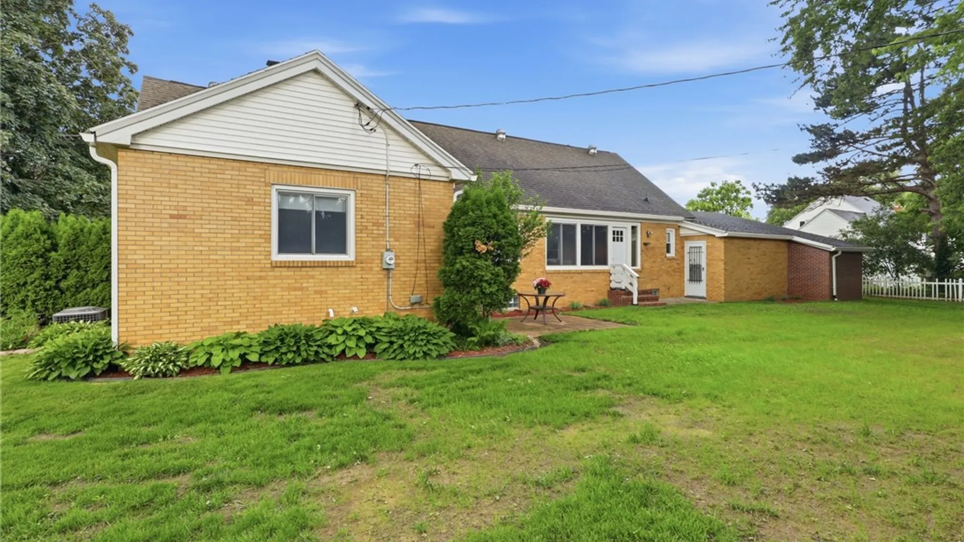 Property at 127 Ridgemont Drive, Greece, NY 14626 28