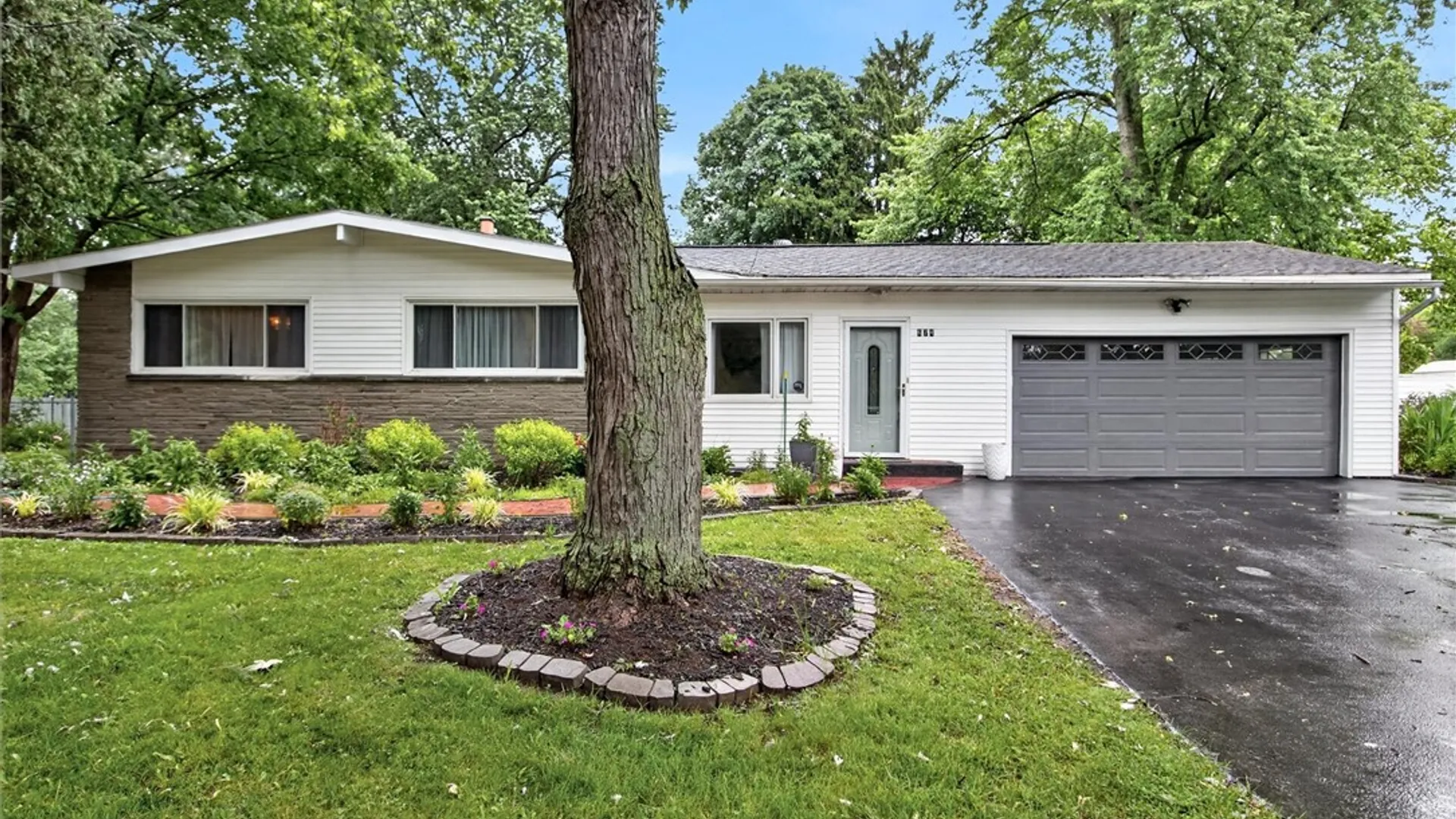 Property at 624 Pinnacle Road, Henrietta, NY 14534 2