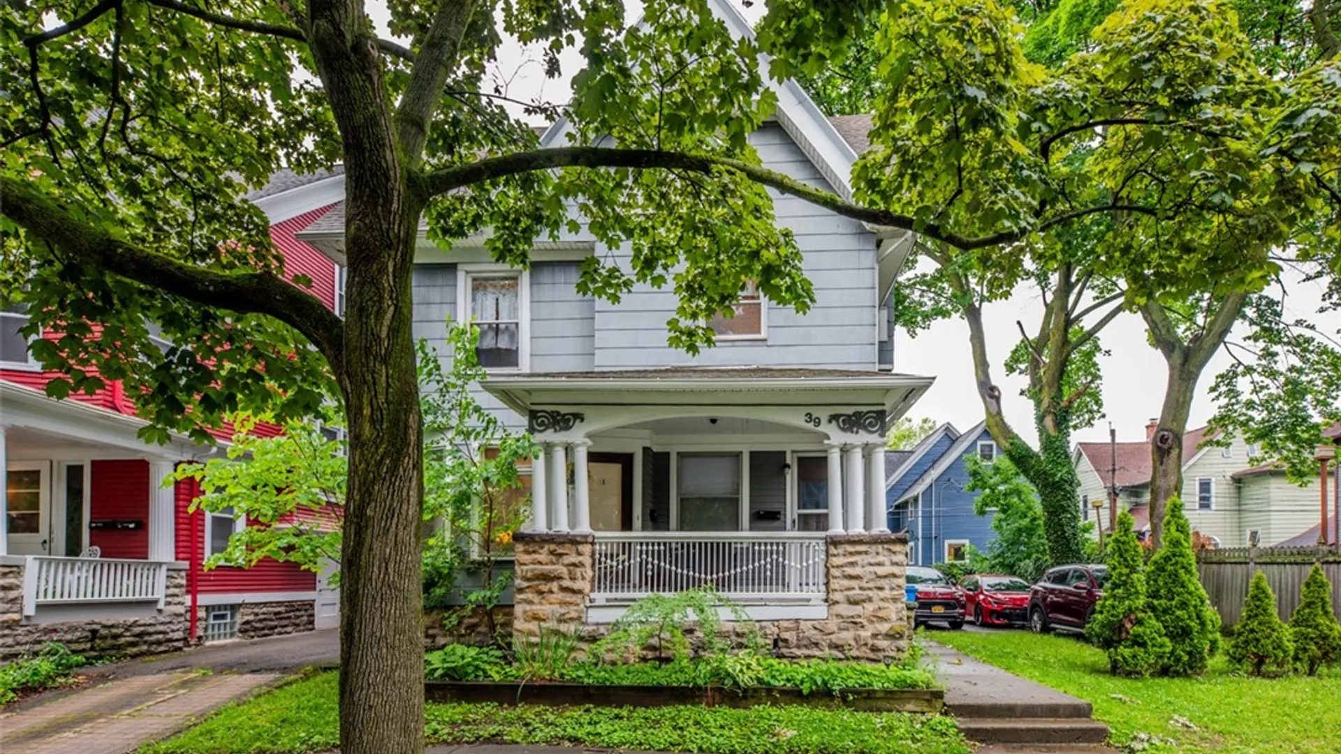 Property at 39 Oxford Street, Rochester, NY 14607 3