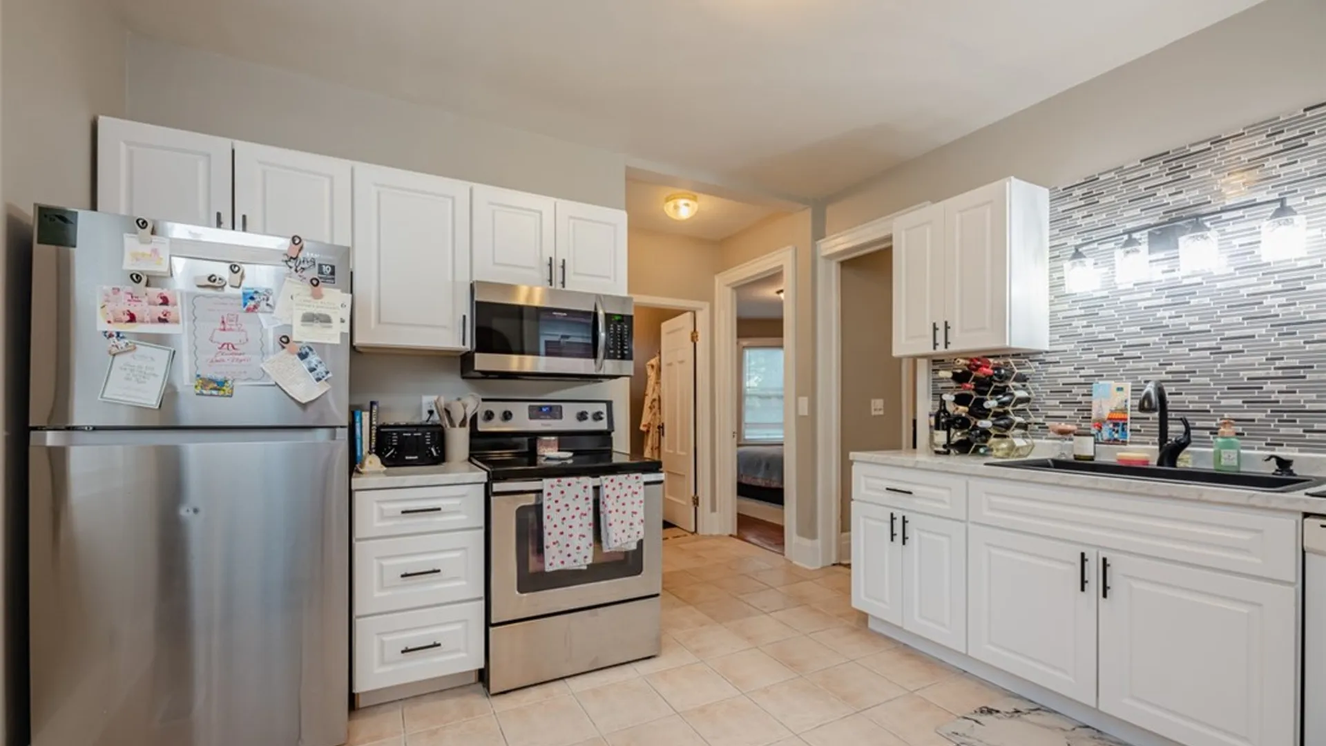 Property at 39 Oxford Street, Rochester, NY 14607 46