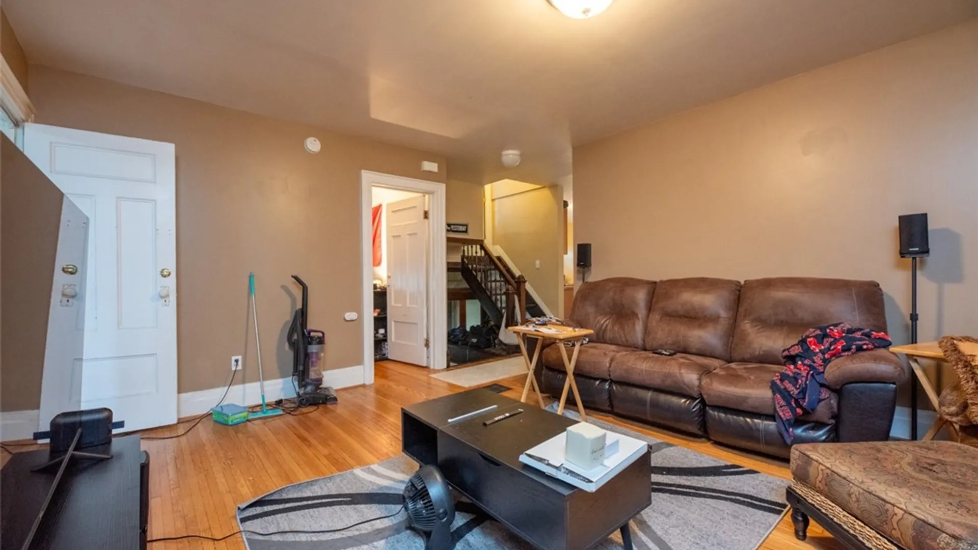 Property at 39 Oxford Street, Rochester, NY 14607 8