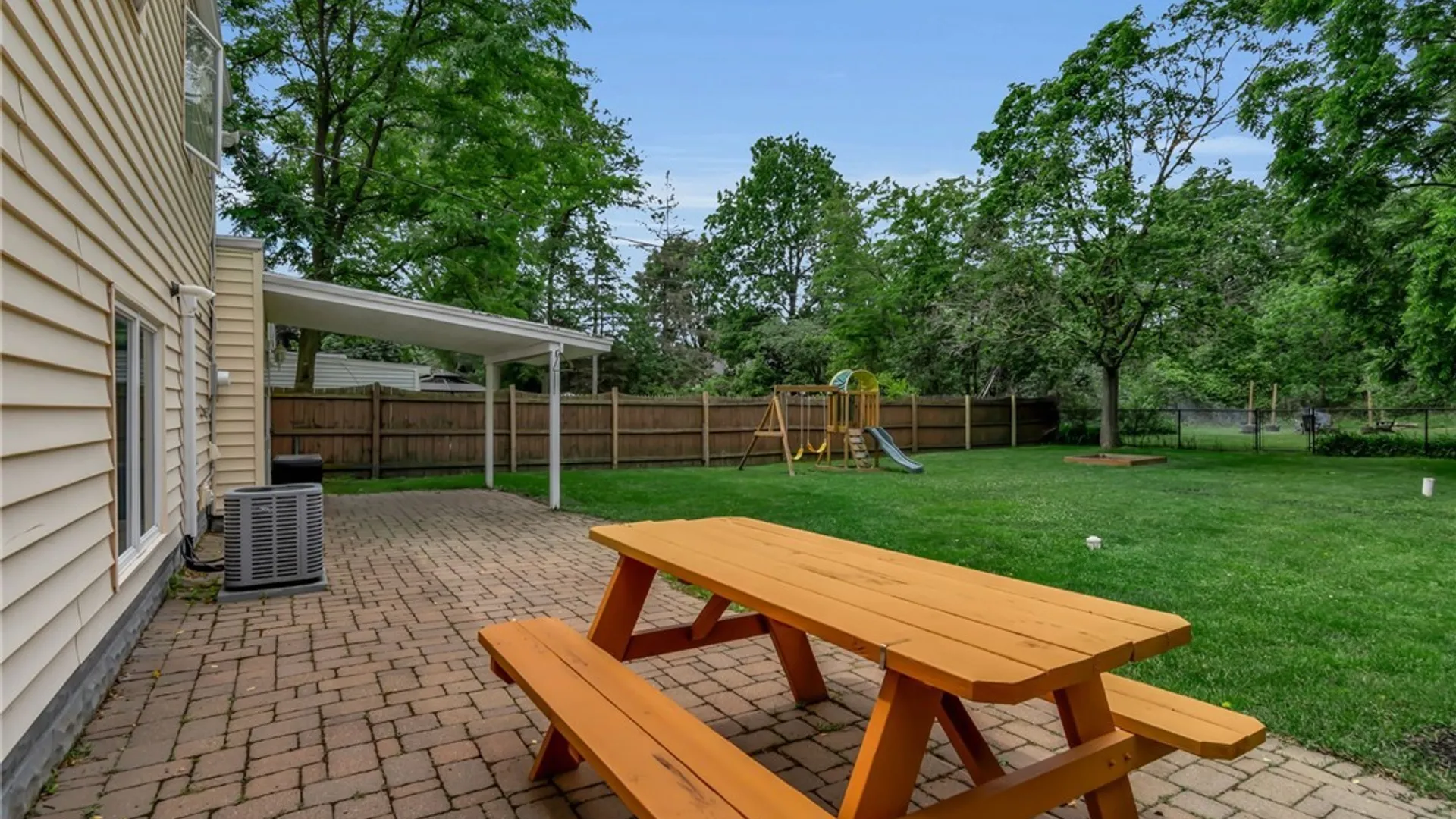 Property at 4254 Connection Drive, Clarence, NY 14221 5