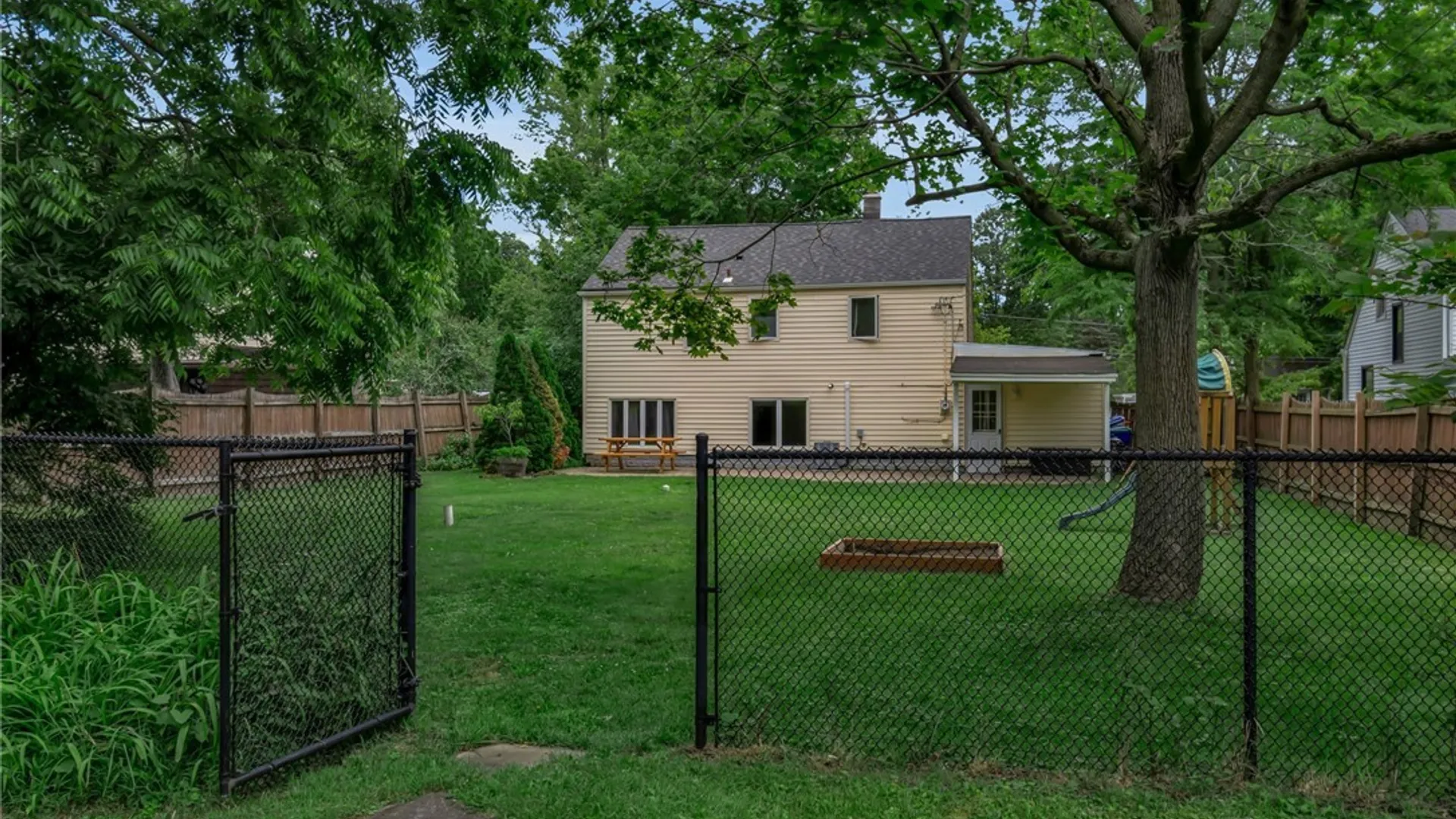 Property at 4254 Connection Drive, Clarence, NY 14221 6