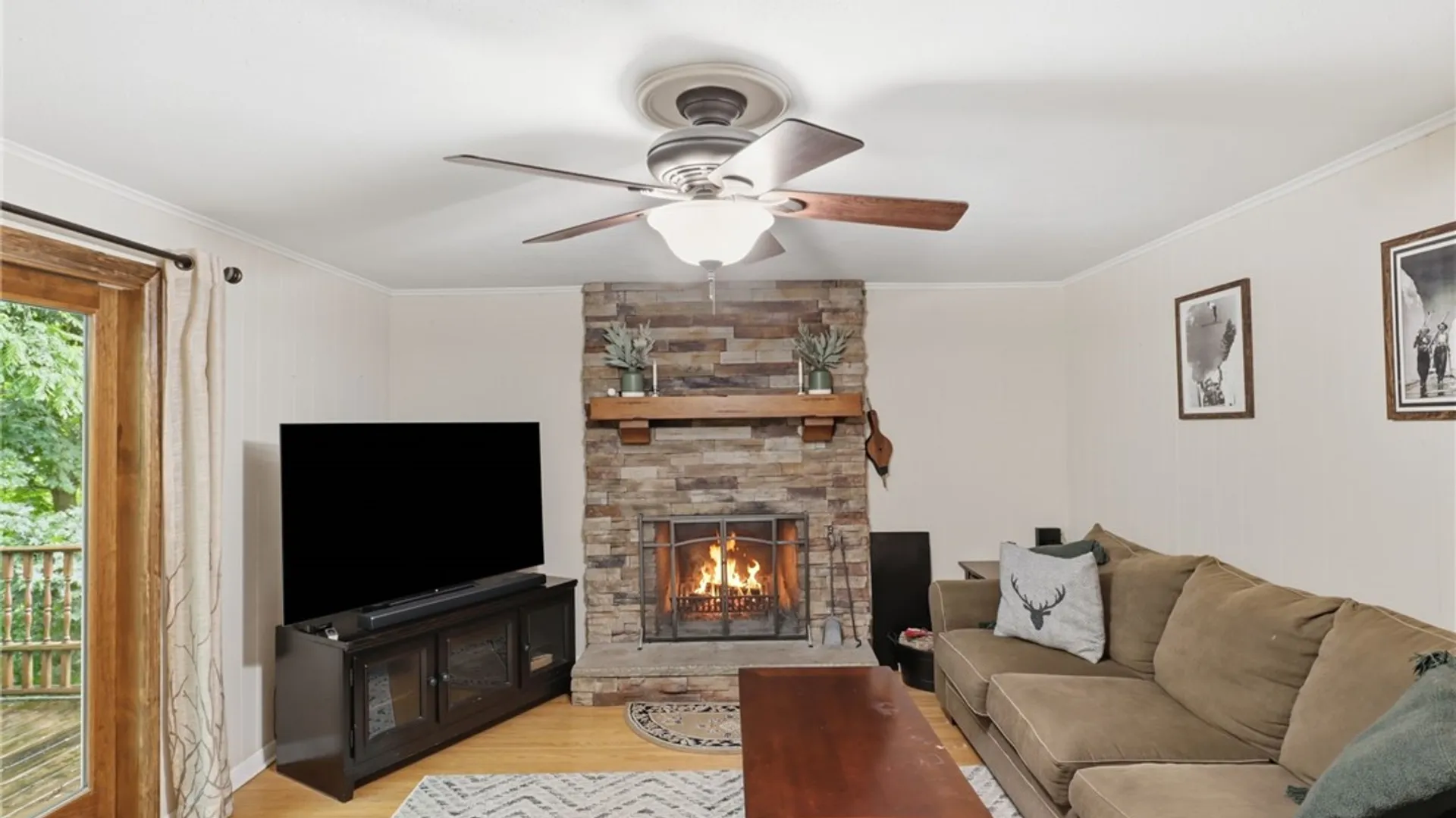 Property at 161 Selborne Chase, Perinton, NY 14450 11