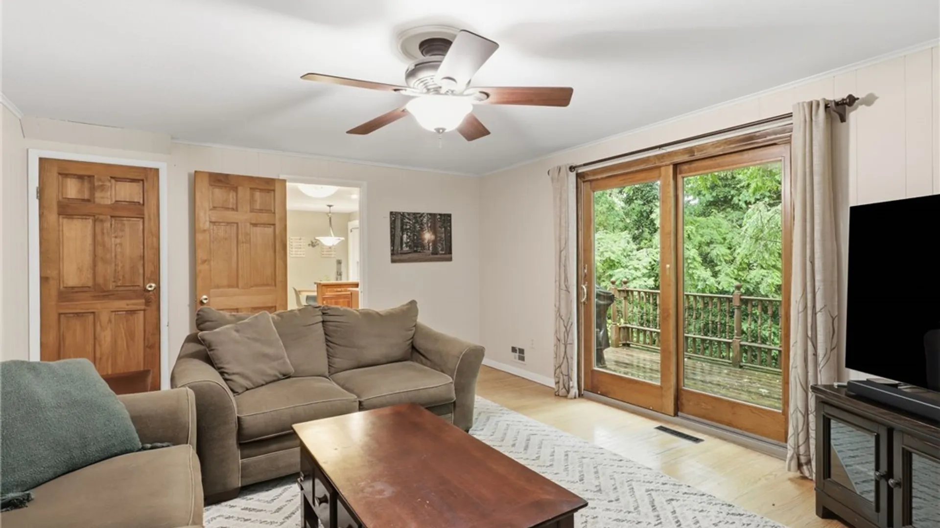 Property at 161 Selborne Chase, Perinton, NY 14450 12