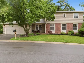 Property at 161 Selborne Chase, Perinton, NY 14450
