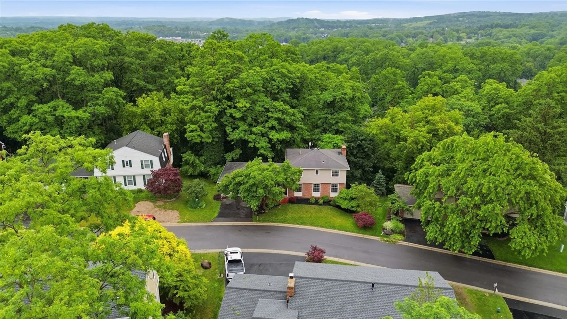 Property at 161 Selborne Chase, Perinton, NY 14450 35