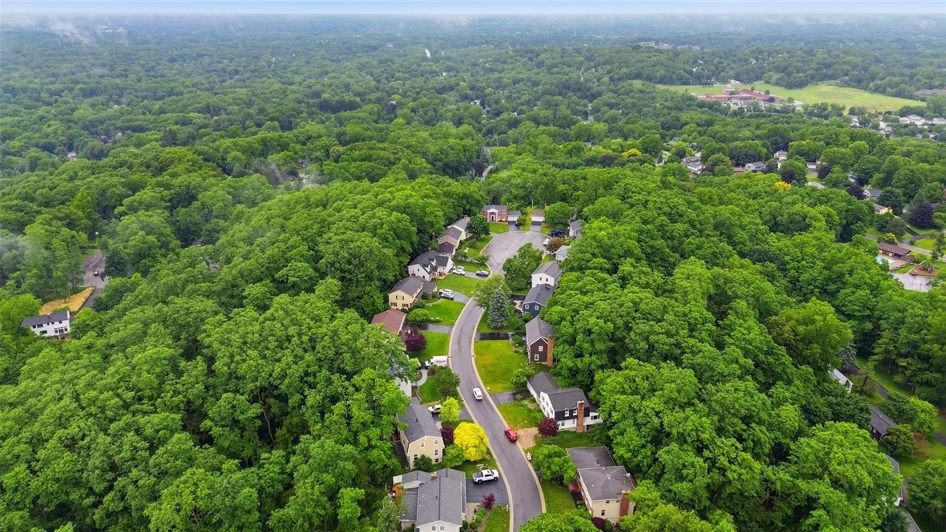 Property at 161 Selborne Chase, Perinton, NY 14450 40