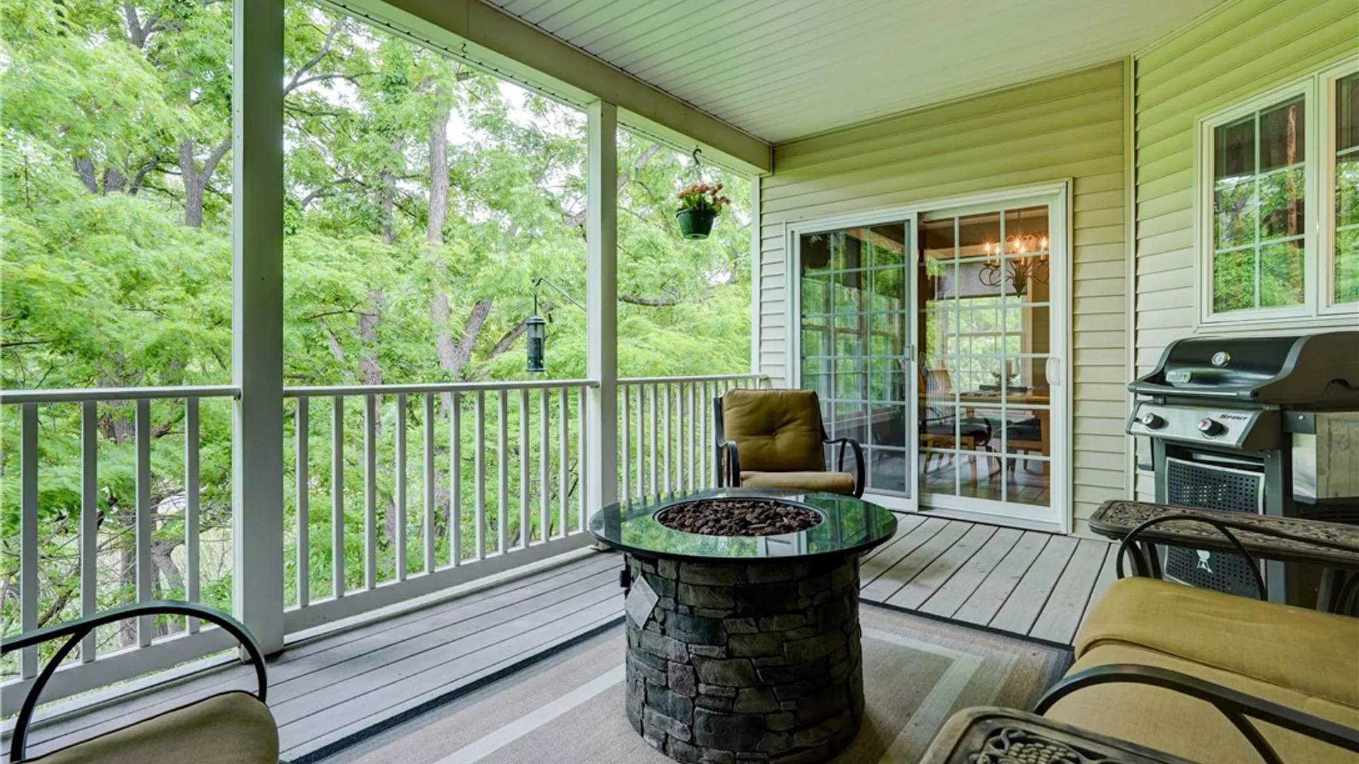 Property at 1037 Chapelhill Drive, Victor, NY 14564 20