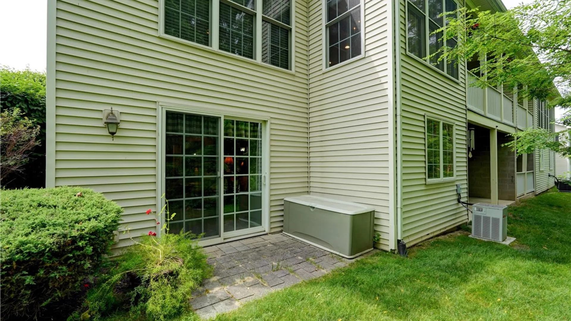 Property at 1037 Chapelhill Drive, Victor, NY 14564 43