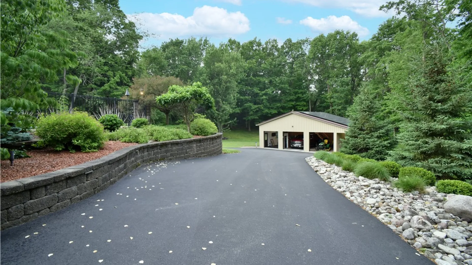 Property at 7160 Gillis Road, Victor, NY 14564 5