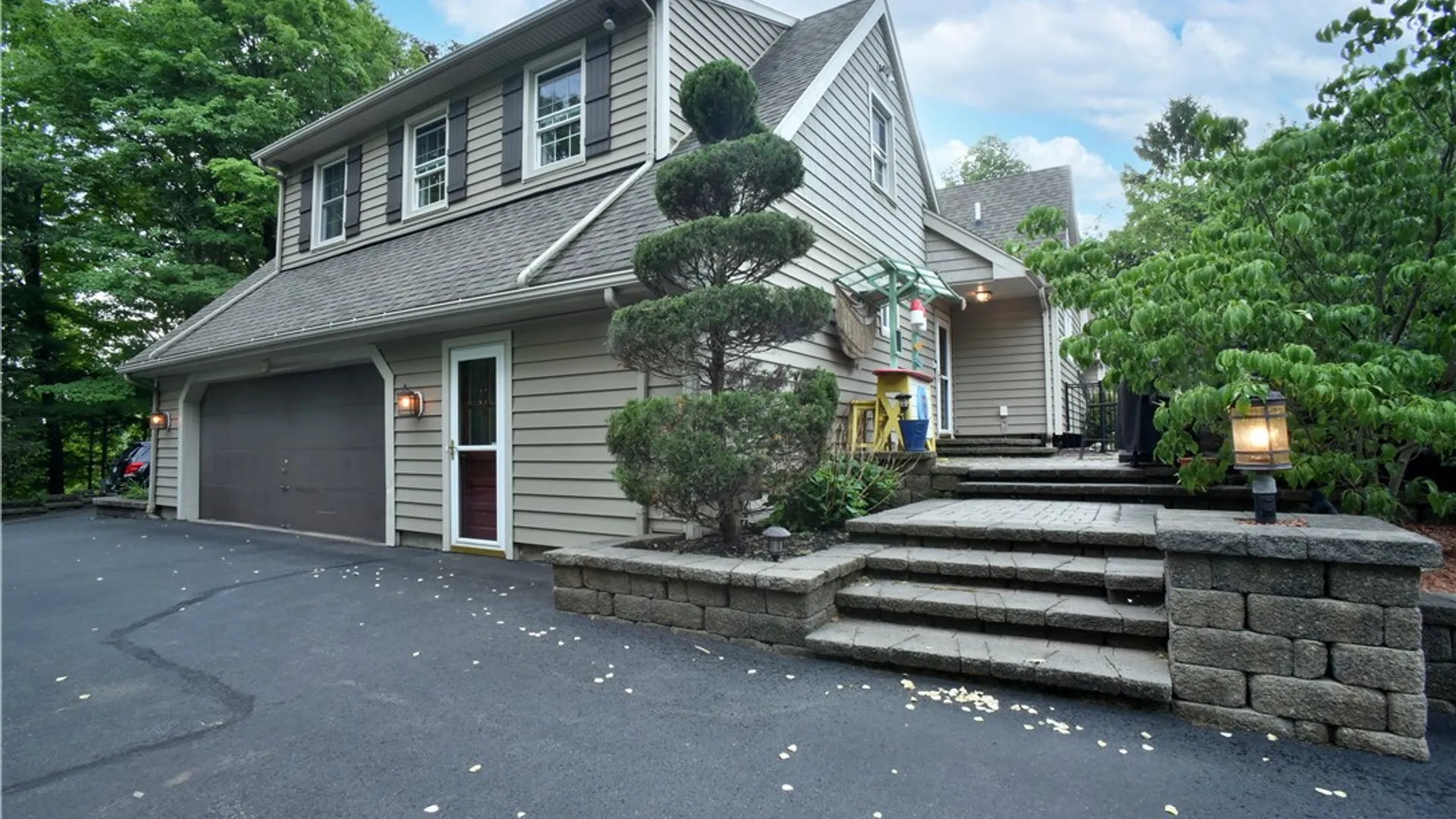 Property at 7160 Gillis Road, Victor, NY 14564 6