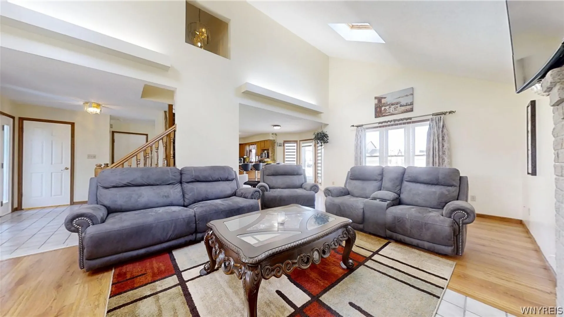 Property at 6983 Samantha Ct, Wheatfield, NY 14304 3