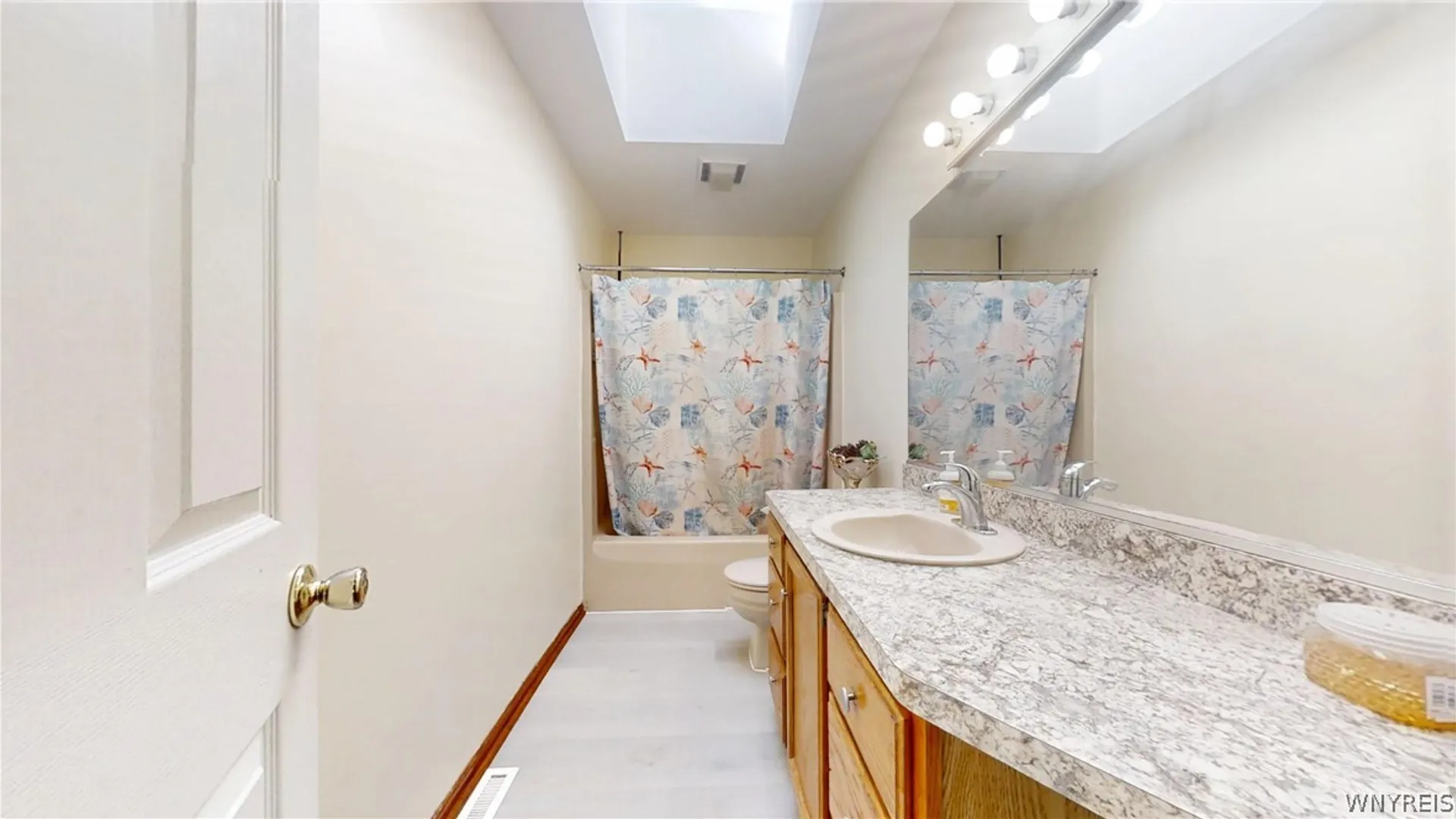 Property at 6983 Samantha Ct, Wheatfield, NY 14304 30