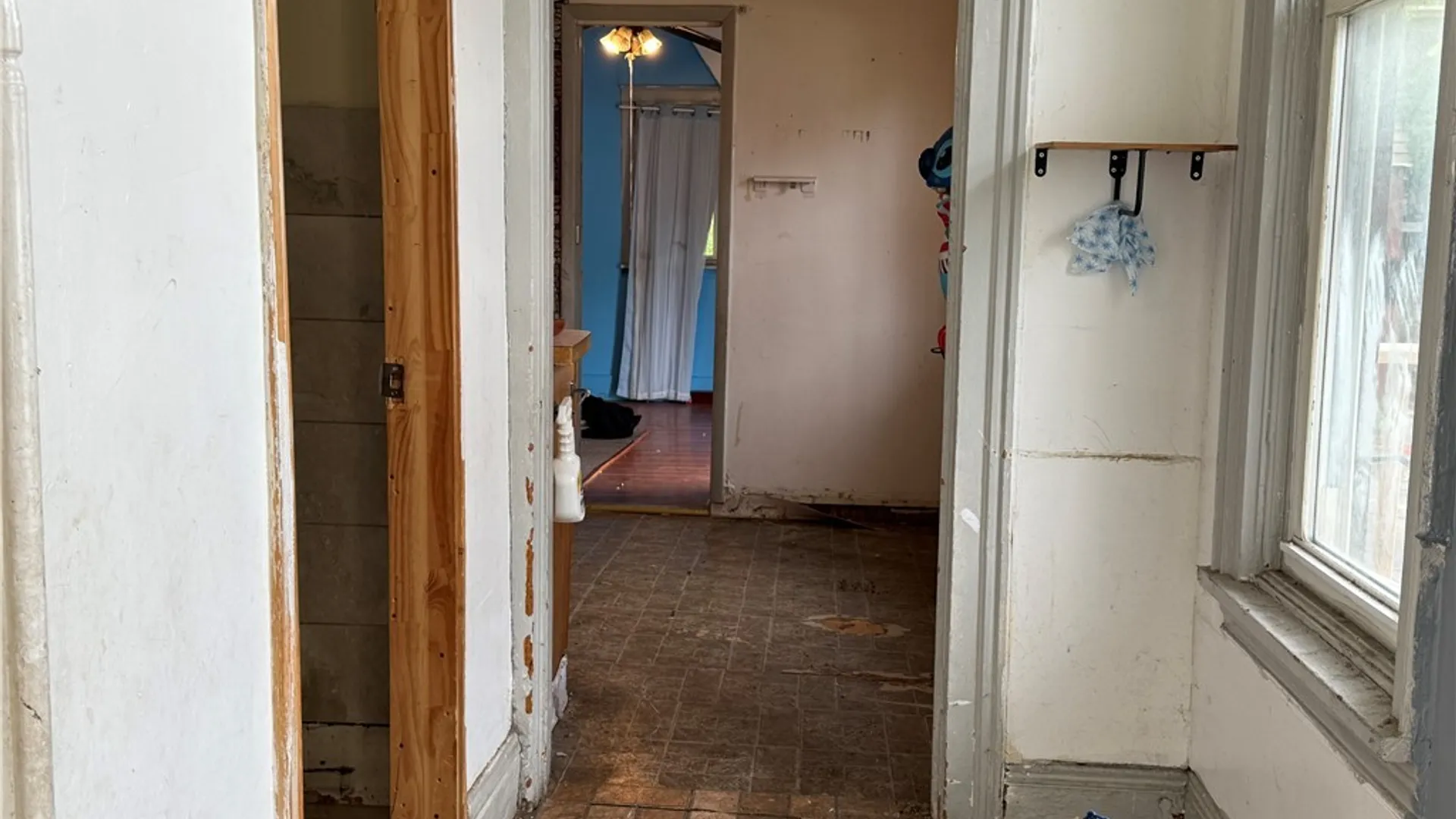 Property at 38 Kingsley Street, Buffalo, NY 14208 10