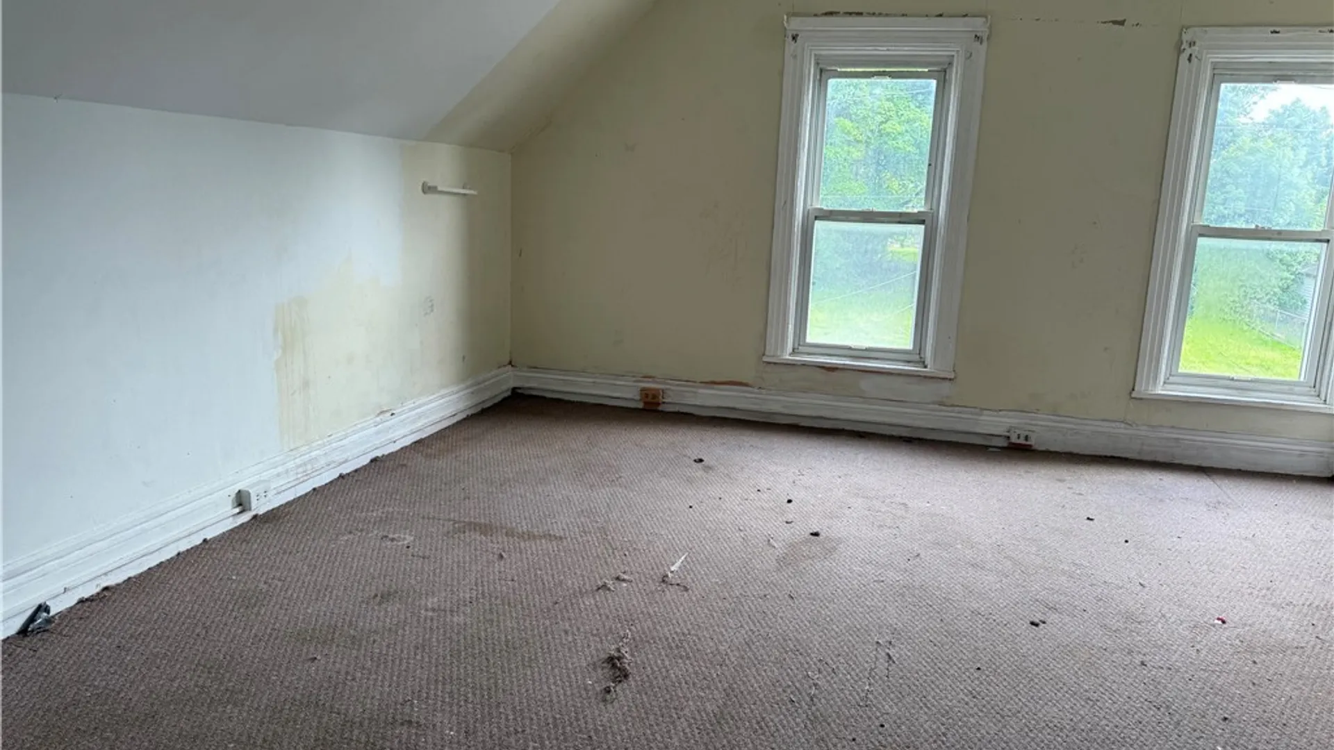 Property at 38 Kingsley Street, Buffalo, NY 14208 12