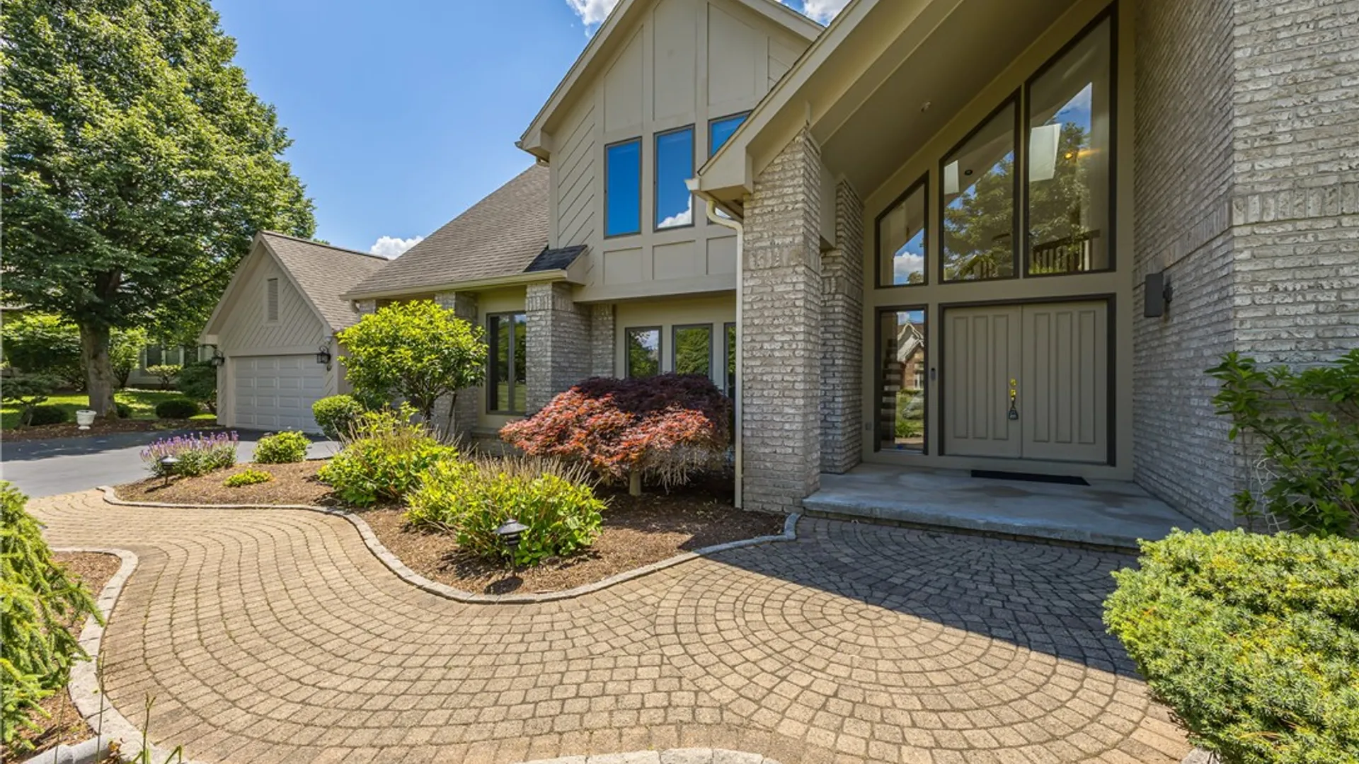 Property at 61 Sutton Point, Pittsford, NY 14534 2
