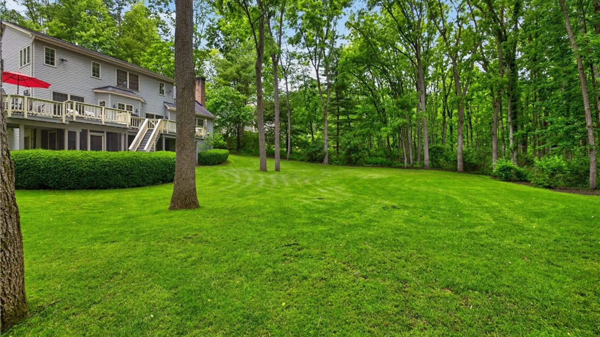 Property at 341 Thornebush Drive, Victor, NY 14564 2