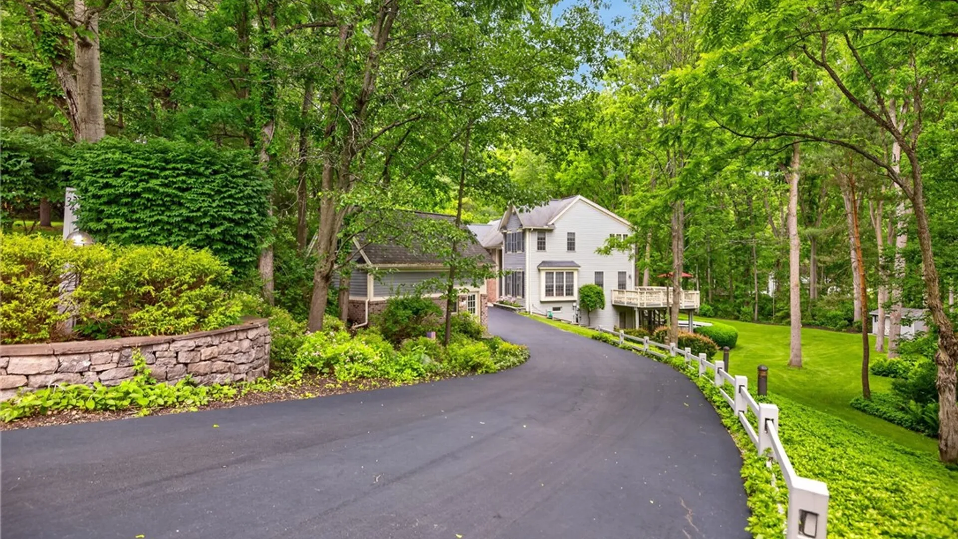 Property at 341 Thornebush Drive, Victor, NY 14564 3