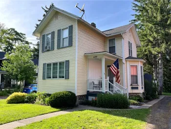 Property at 429 W Main Street, Palmyra, NY 14522