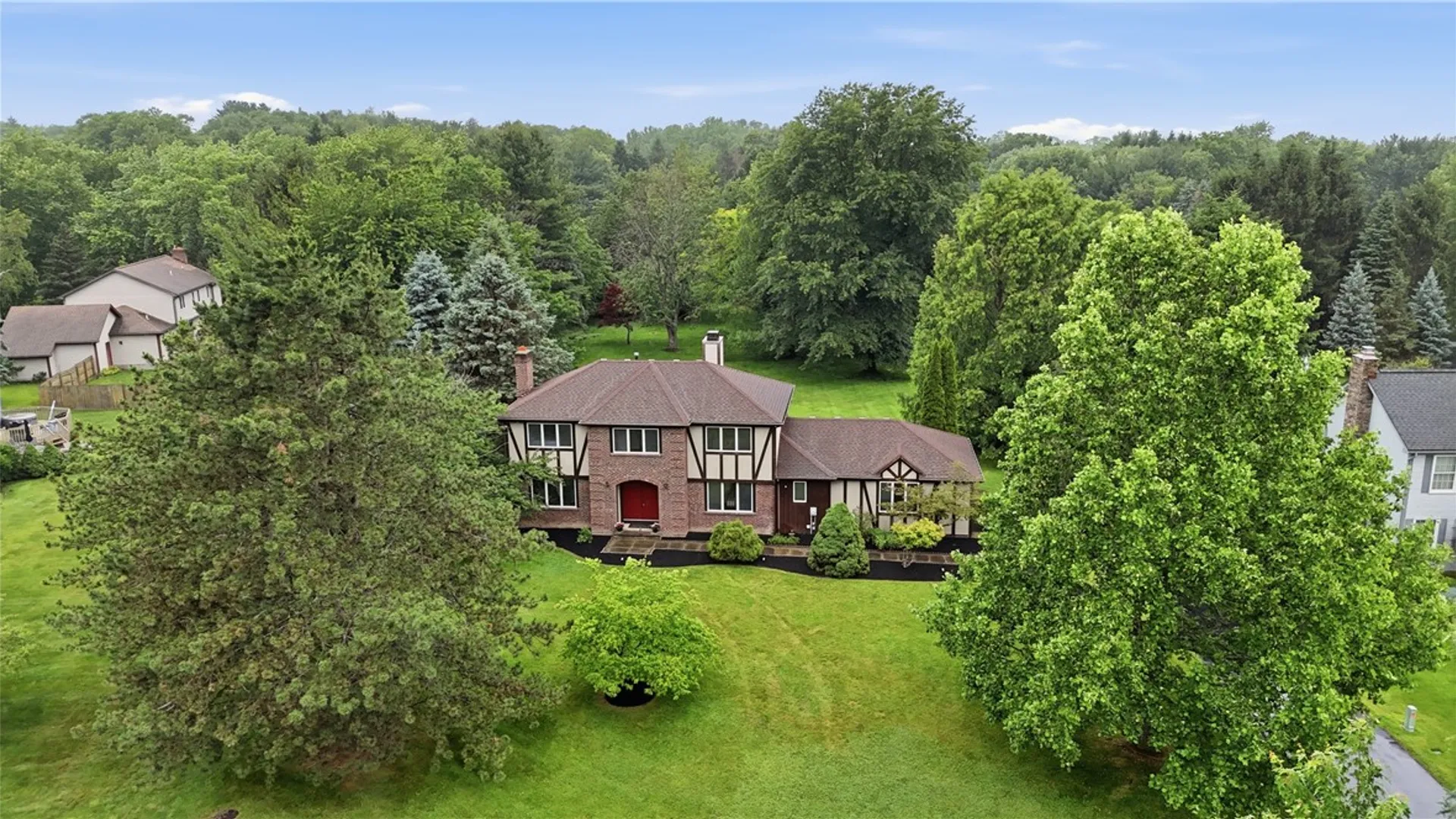 Property at 303 Maidstone Drive, Webster, NY 14580 49