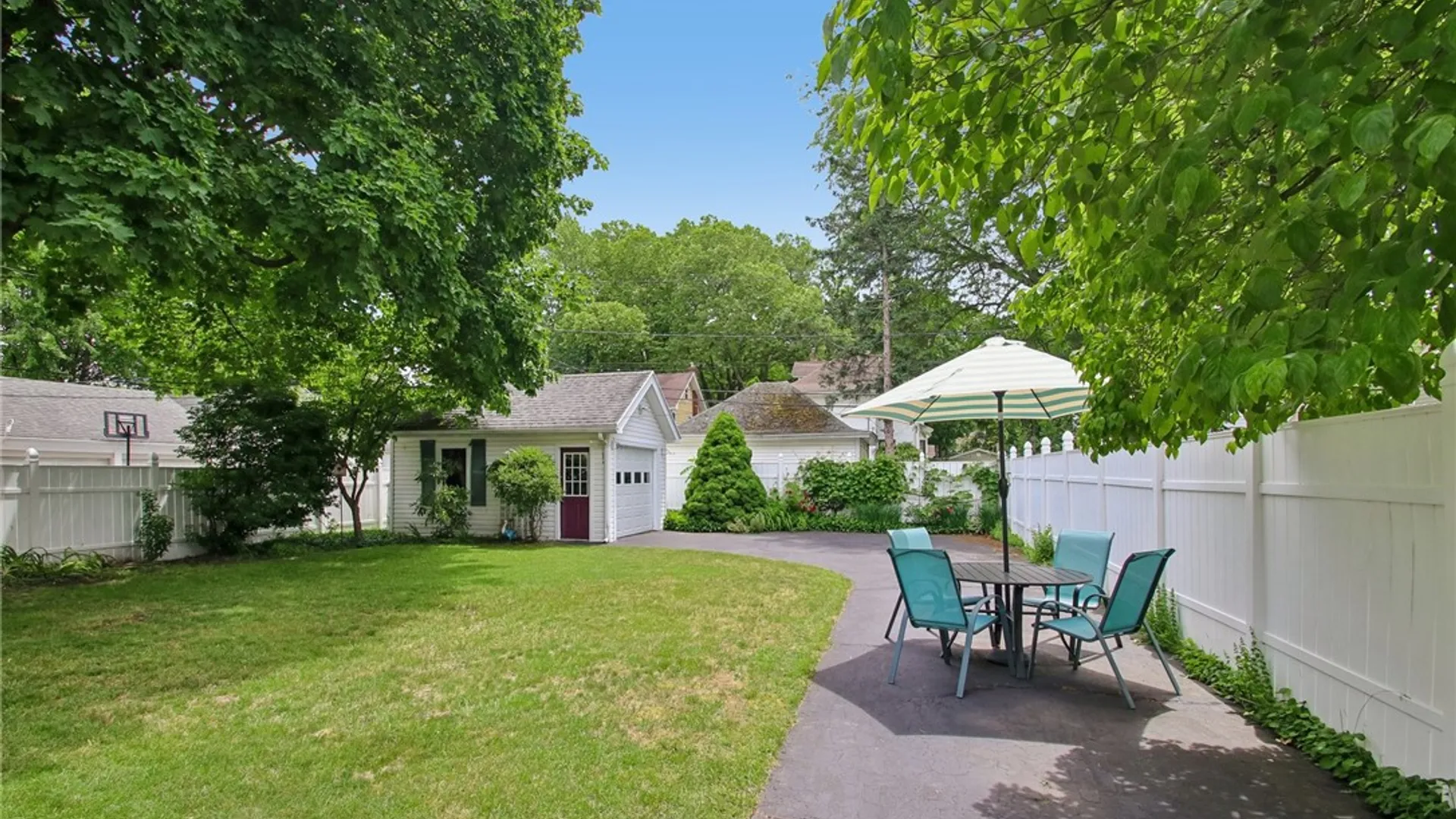 Property at 390 Winona Boulevard, Irondequoit, NY 14617 33