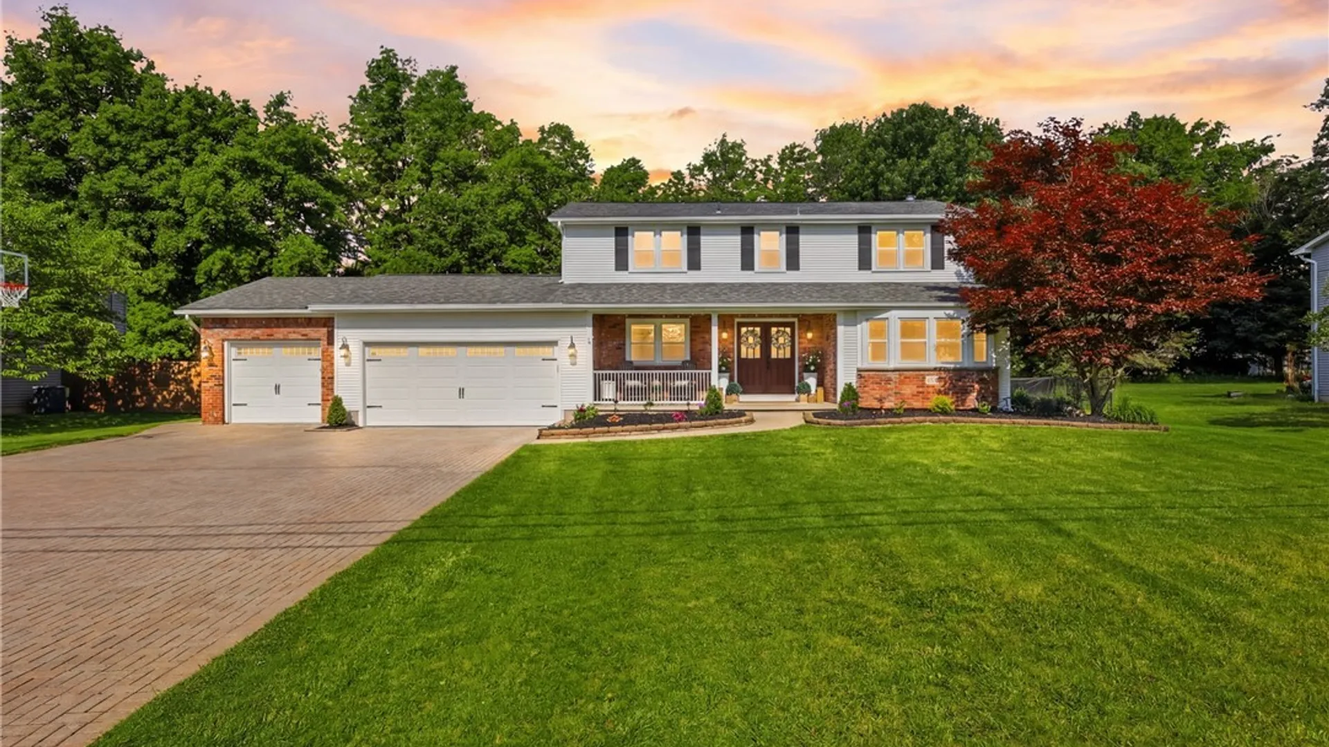 Property at 4370 Autumn, Clarence, NY 14031 2