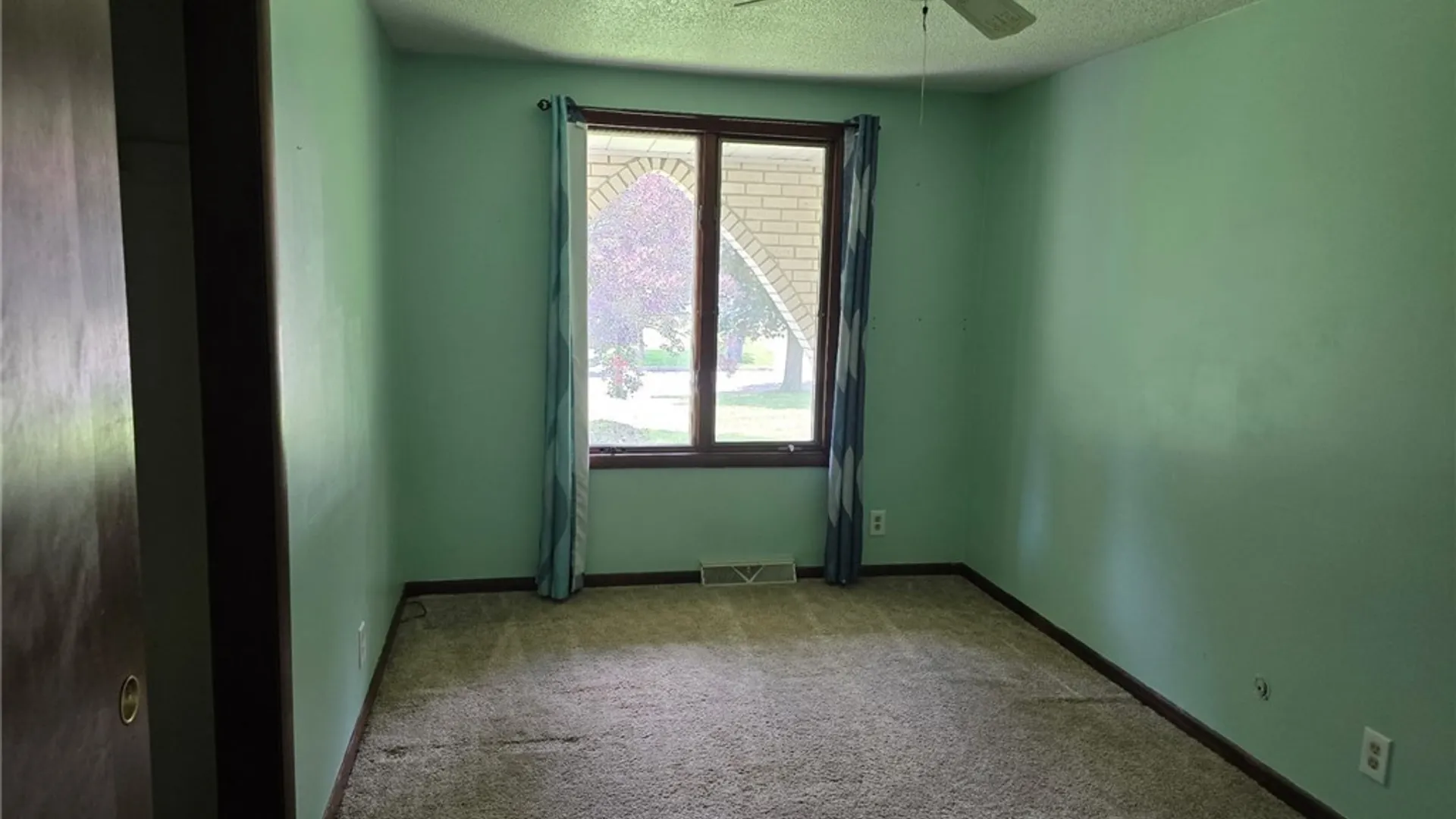 Property at 120 Autumnvale, Lockport City, NY 14094 11