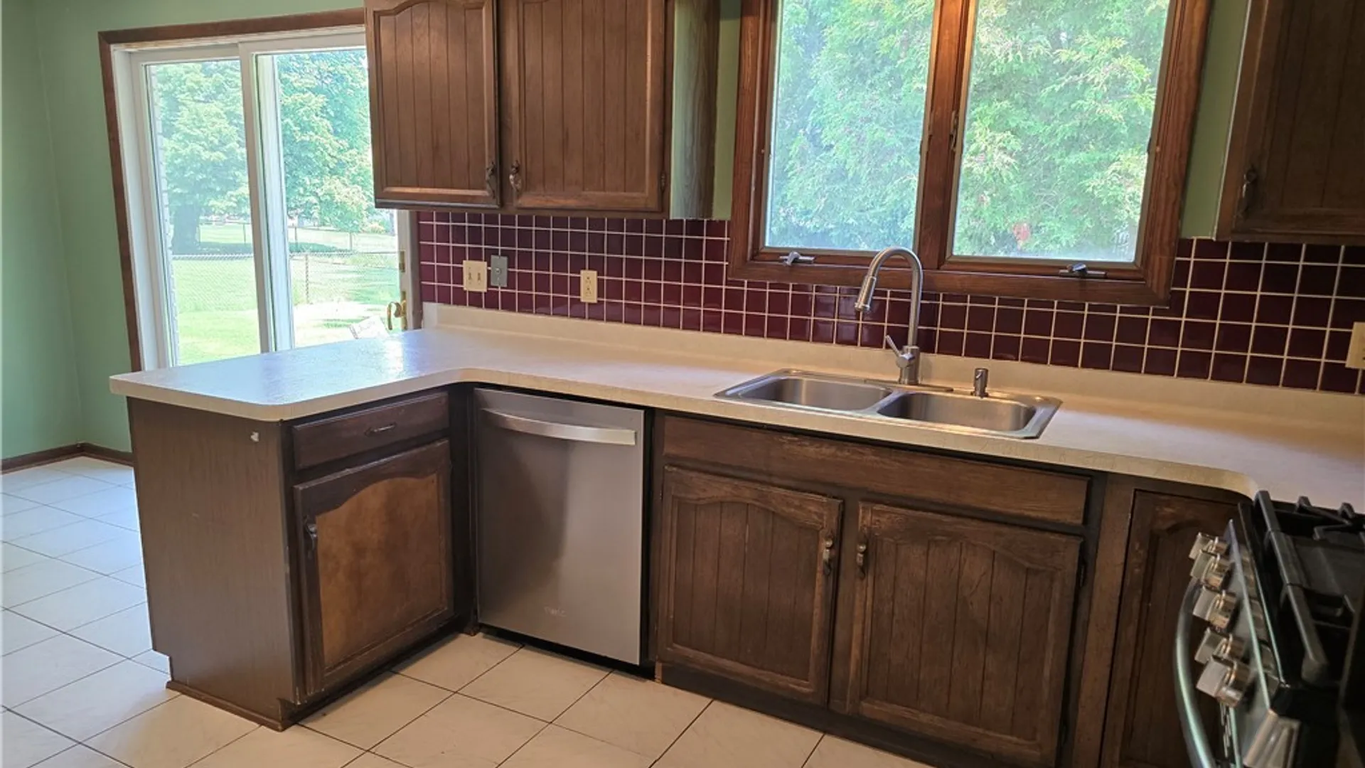 Property at 120 Autumnvale, Lockport City, NY 14094 4
