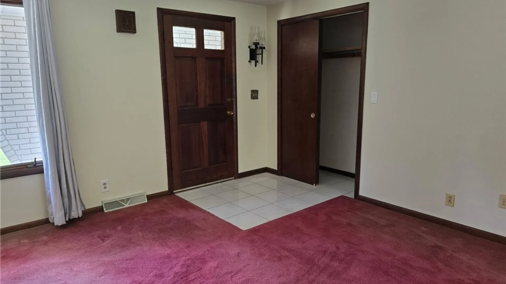 Property at 120 Autumnvale, Lockport City, NY 14094 8