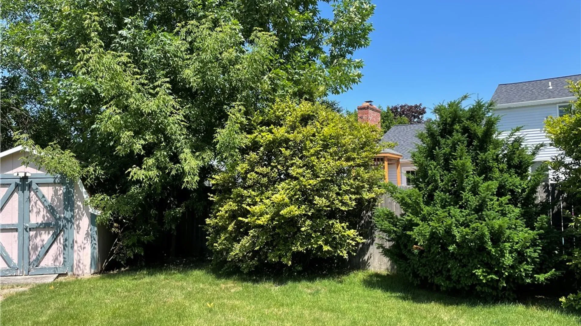 Property at 498 Fairmont Avenue, North Tonawanda, NY 14120 4