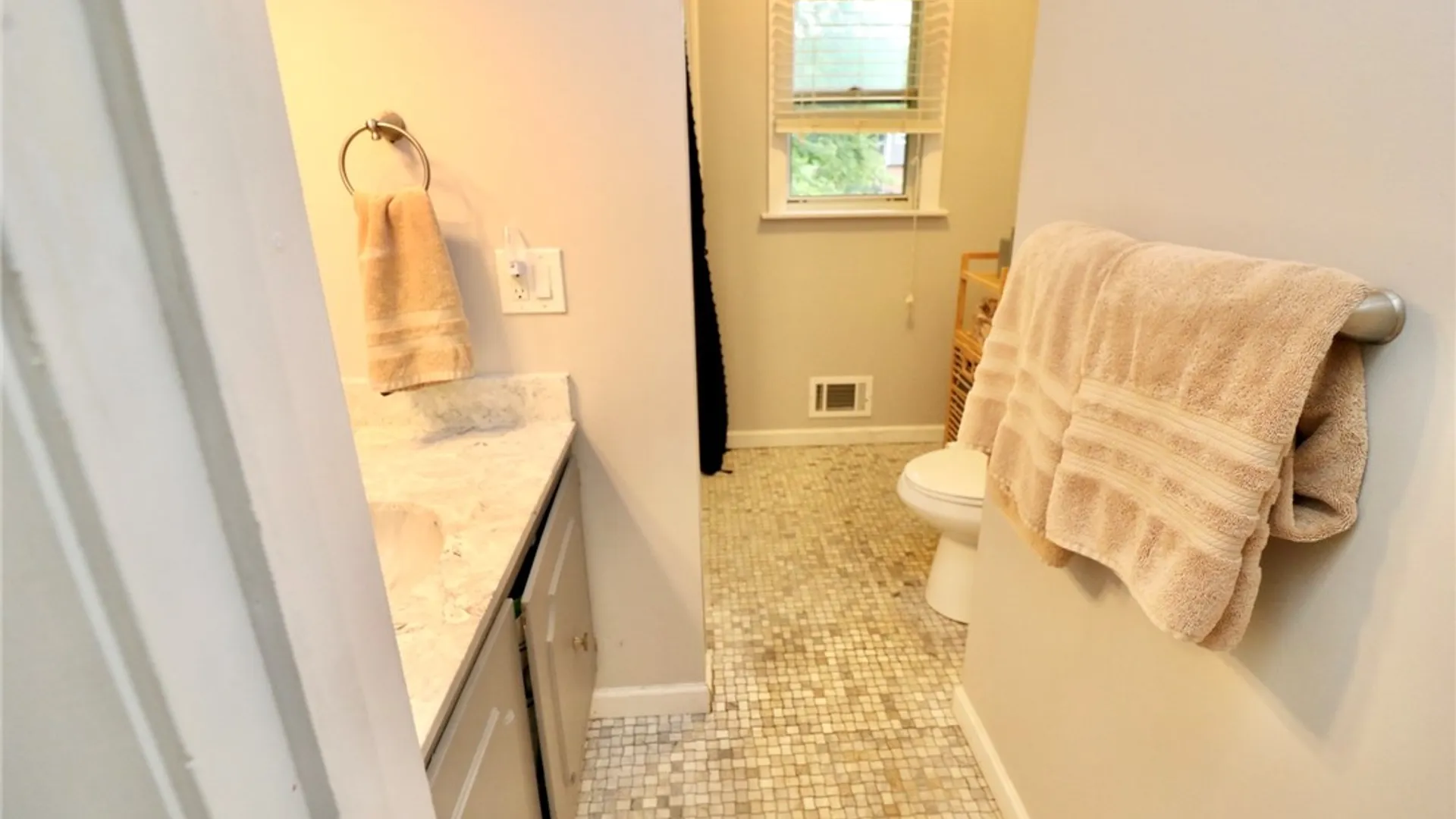 Property at 244 Southridge Drive, Greece, NY 14626 24