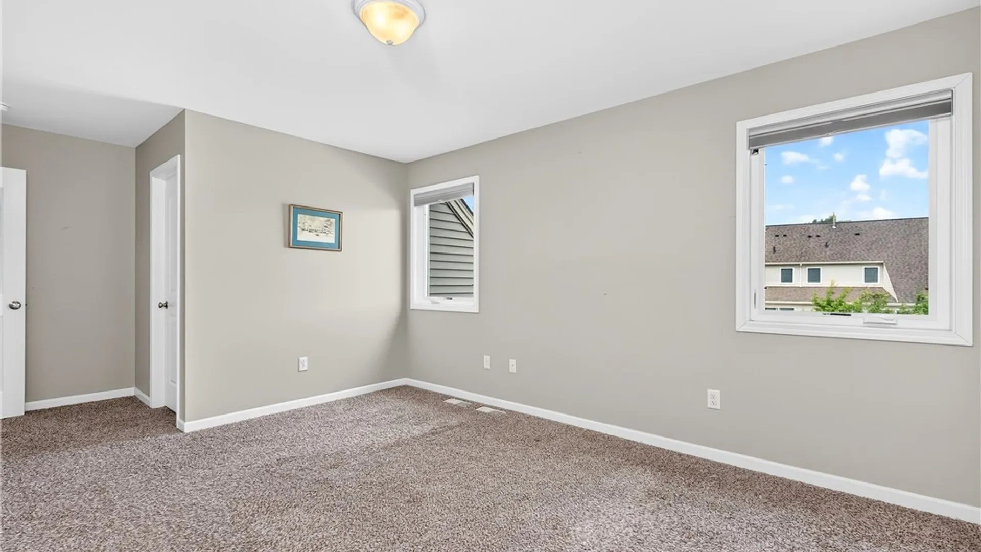 Property at 28 Cumberland St, Lancaster, NY 14086 18