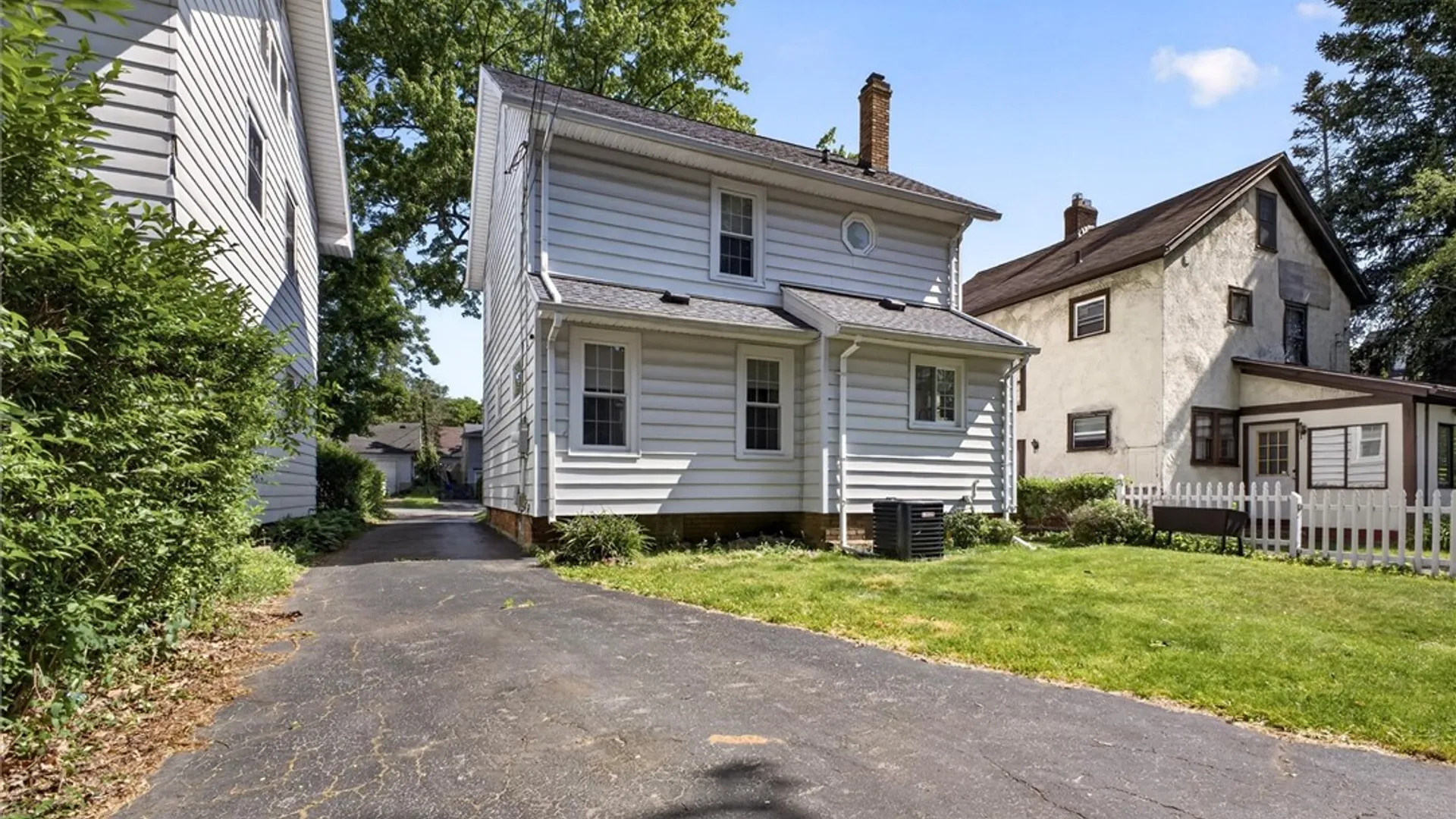 Property at 221 Westchester Avenue, Irondequoit, NY 14609 34