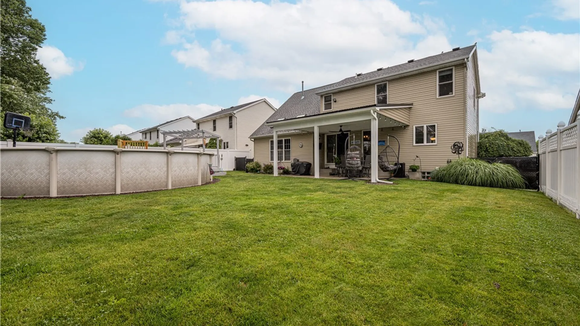 Property at 4341 Arrowwood Drive, Hamburg, NY 14075 10