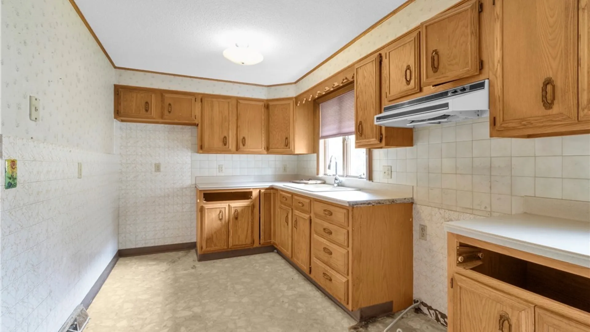 Property at 436 Weimar Street, Buffalo, NY 14206 17