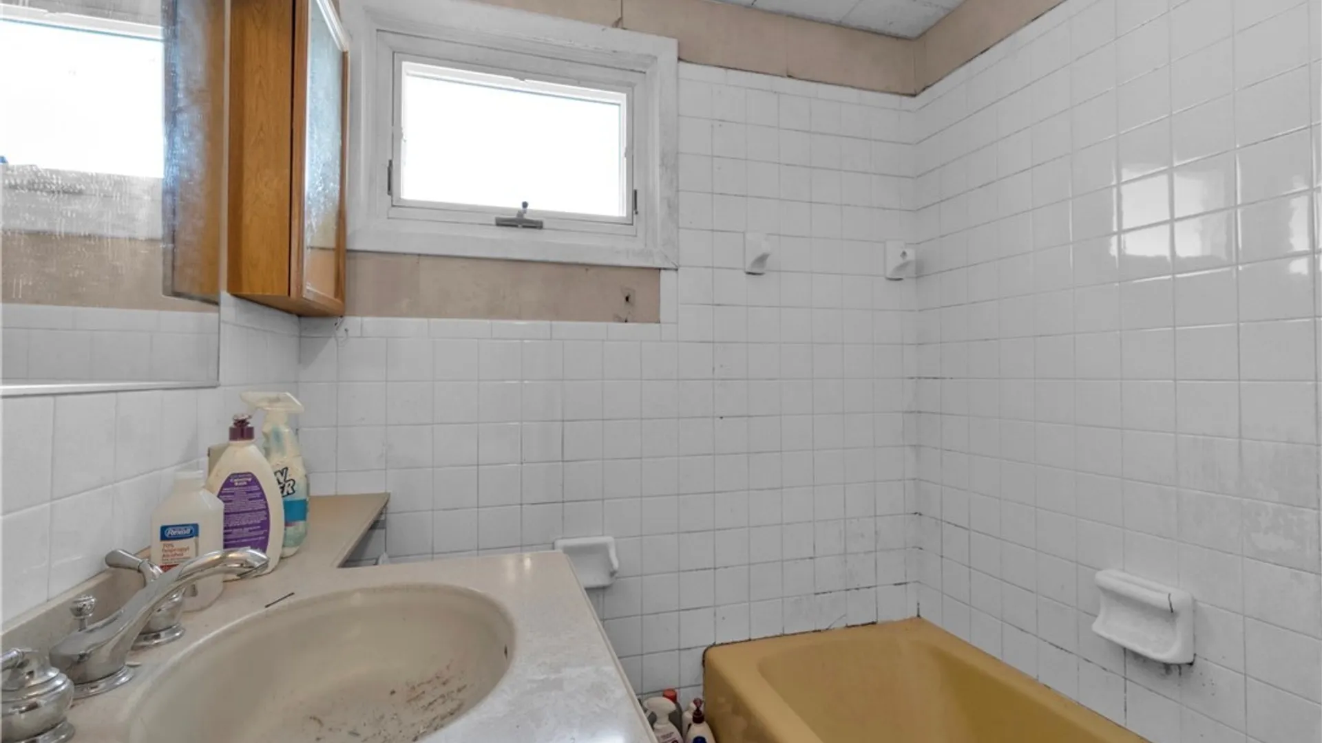 Property at 436 Weimar Street, Buffalo, NY 14206 21