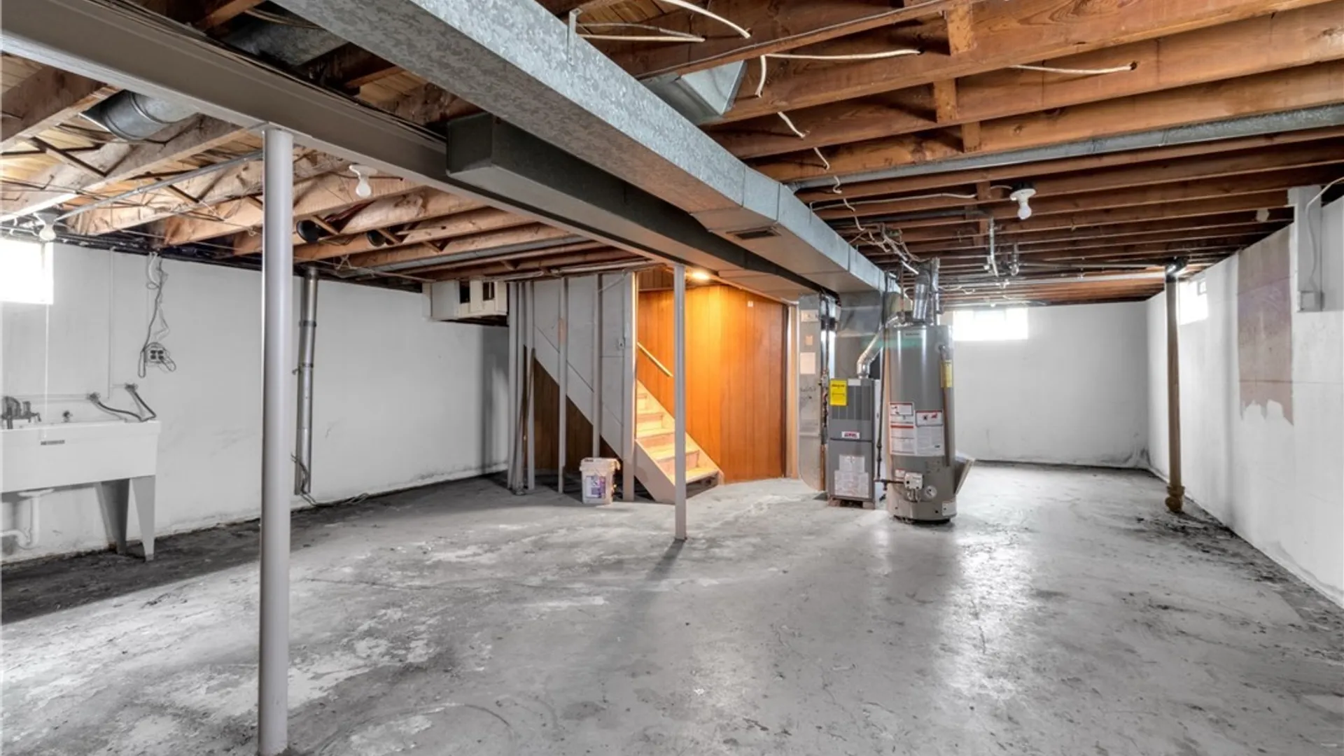 Property at 436 Weimar Street, Buffalo, NY 14206 22