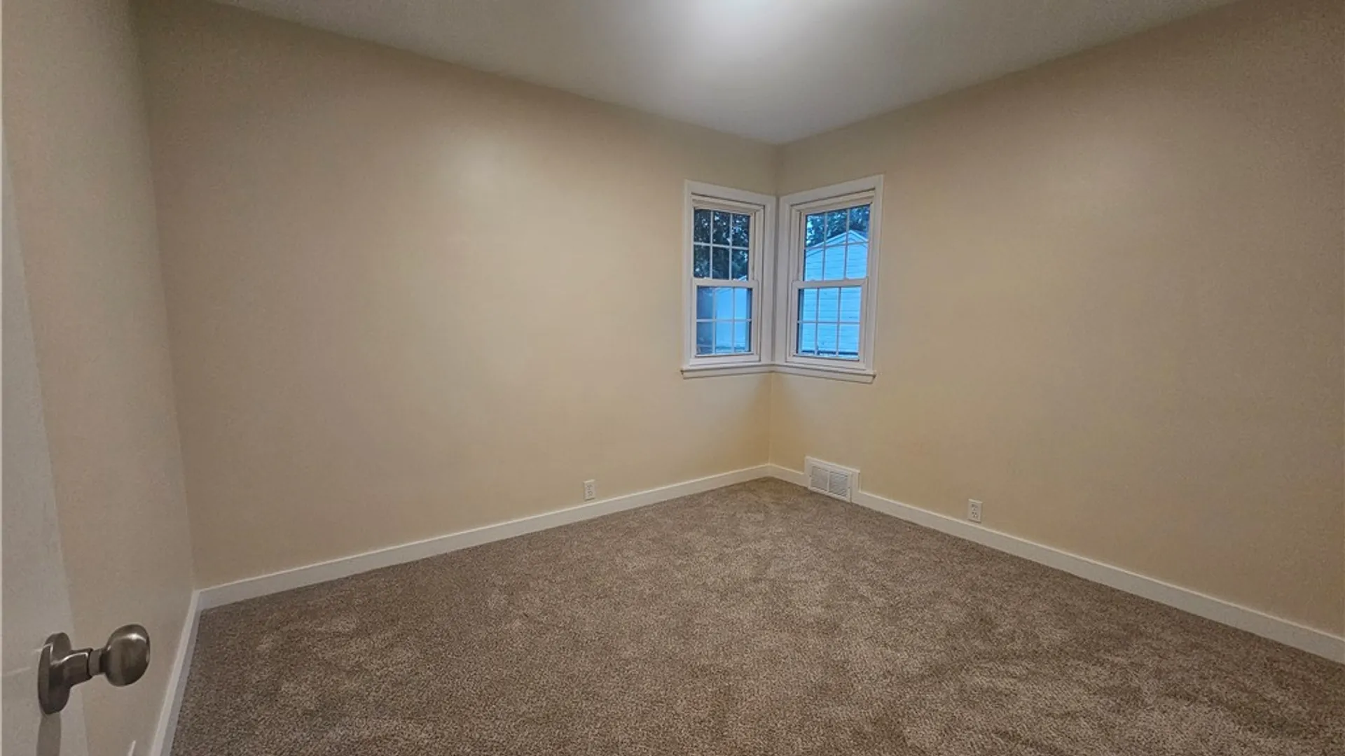 Property at 247 W Hickory Street, East Rochester, NY 14445 15