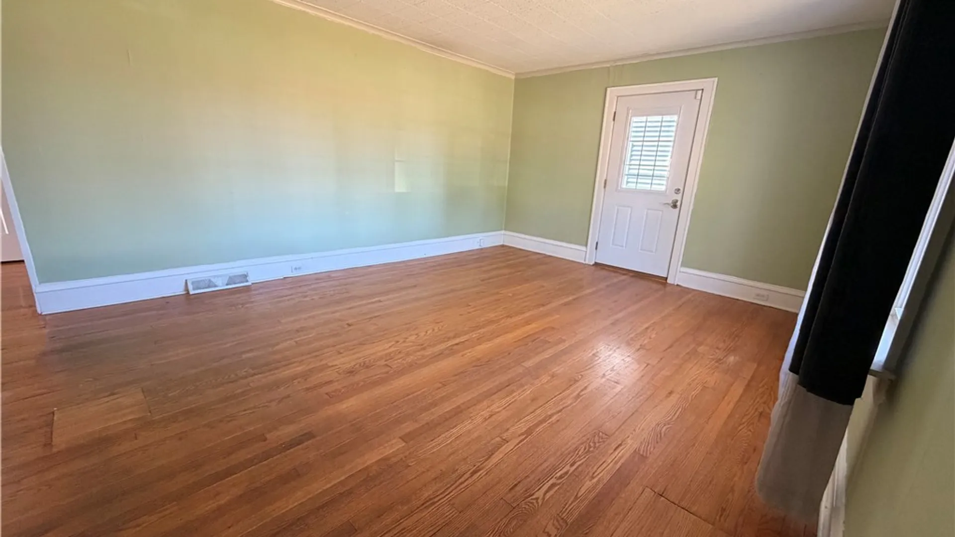 Property at 328 Hall Avenue, Jamestown, NY 14701 6