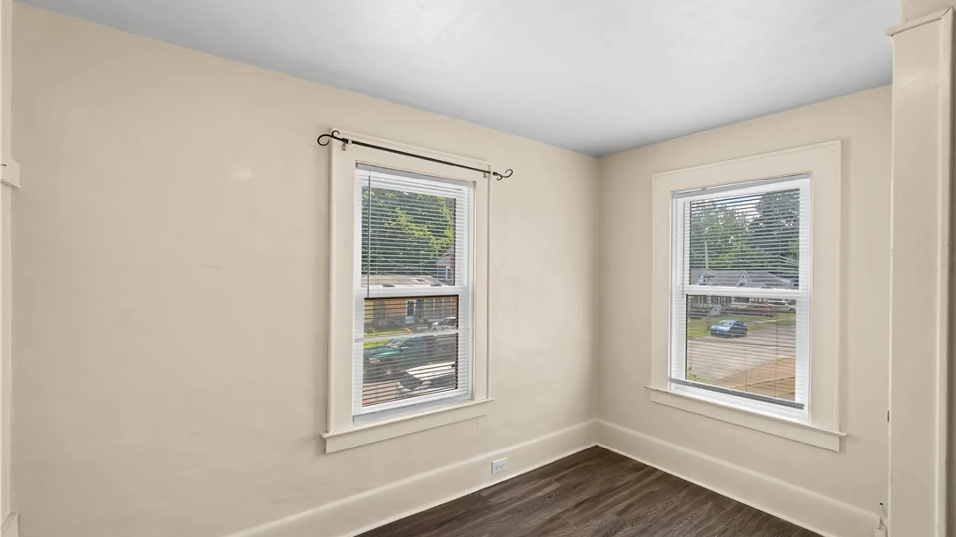 Property at 158 Baldwin Ave, Syracuse, NY 13205 14