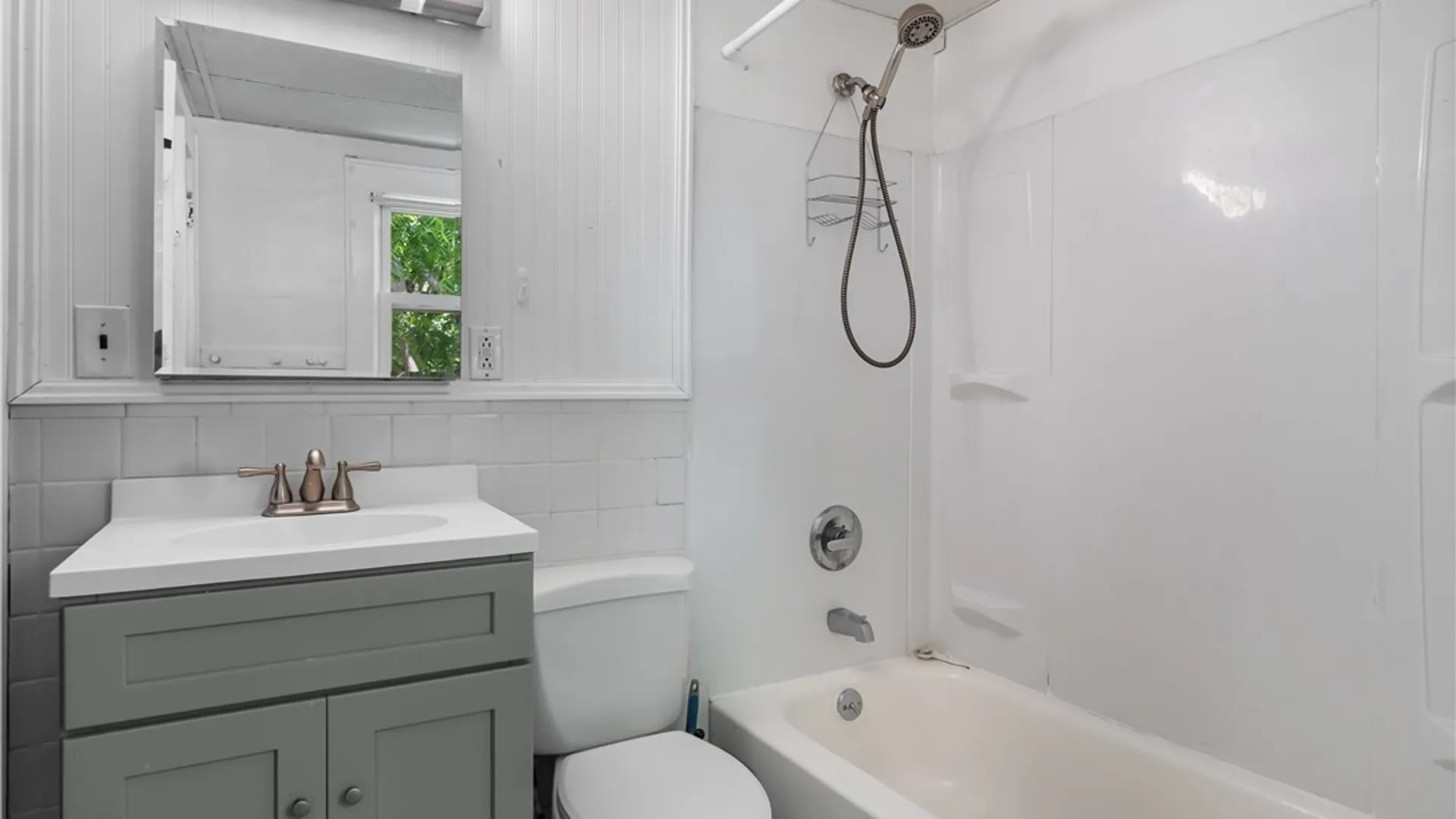 Property at 158 Baldwin Ave, Syracuse, NY 13205 20