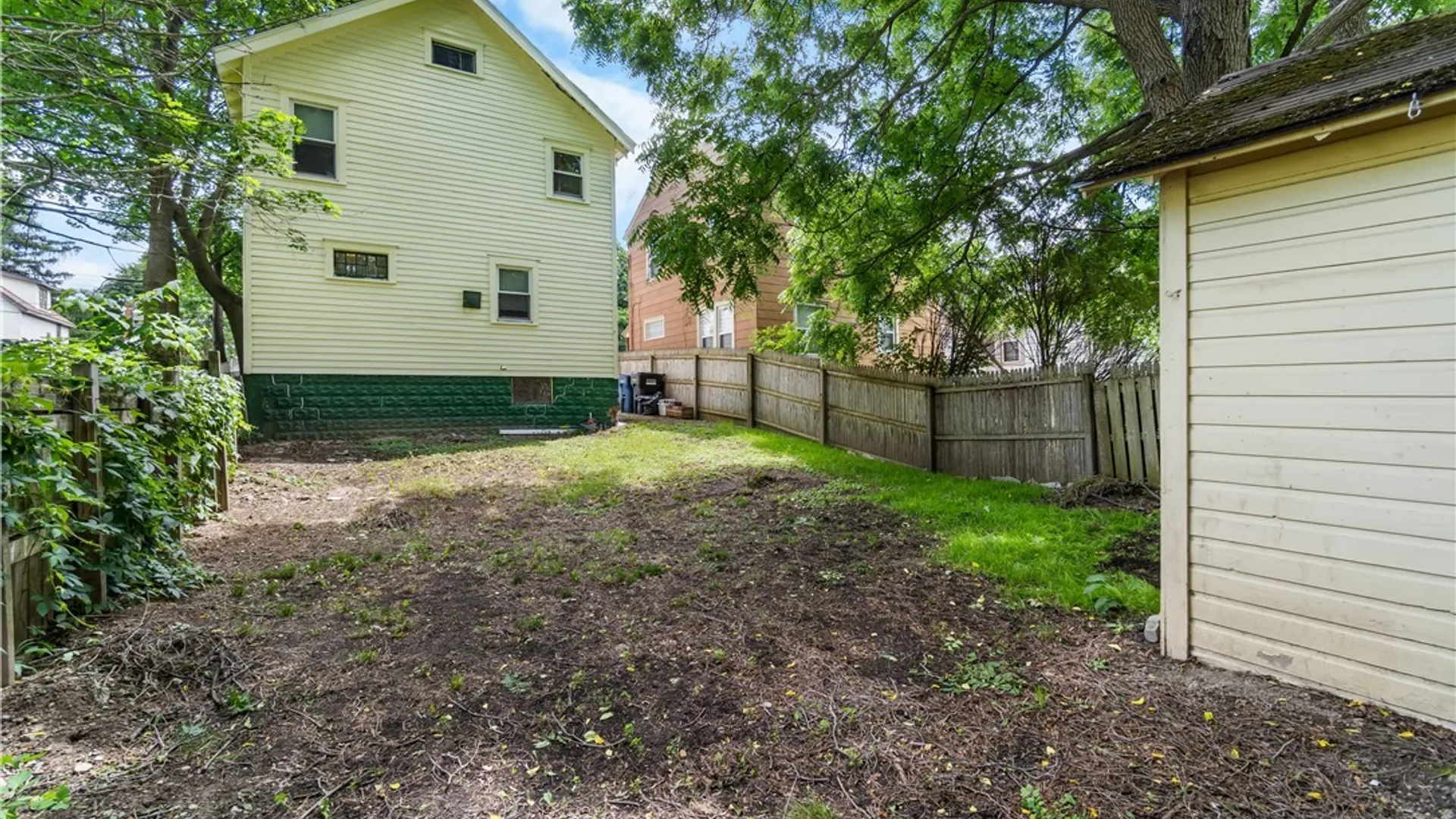 Property at 158 Baldwin Ave, Syracuse, NY 13205 28