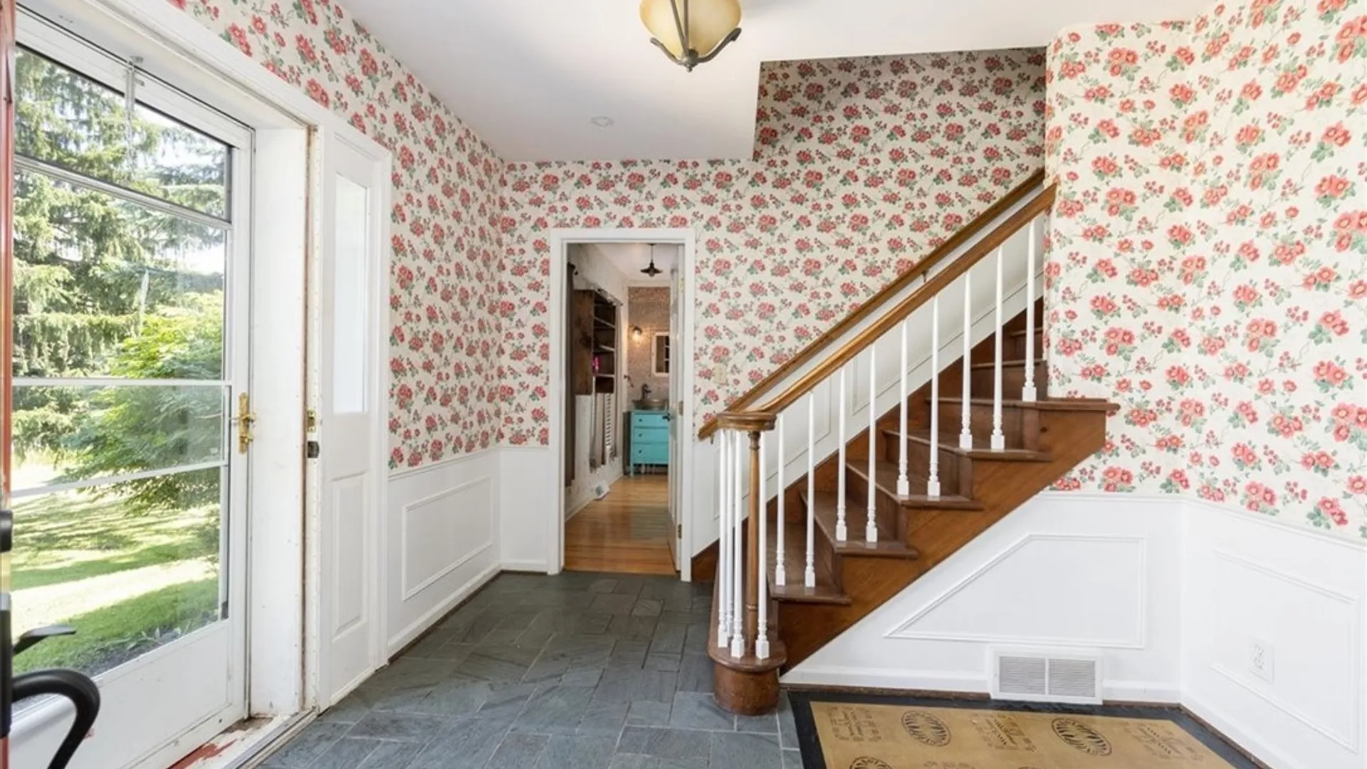 Property at 534 Akron Road, Pembroke, NY 14001 2