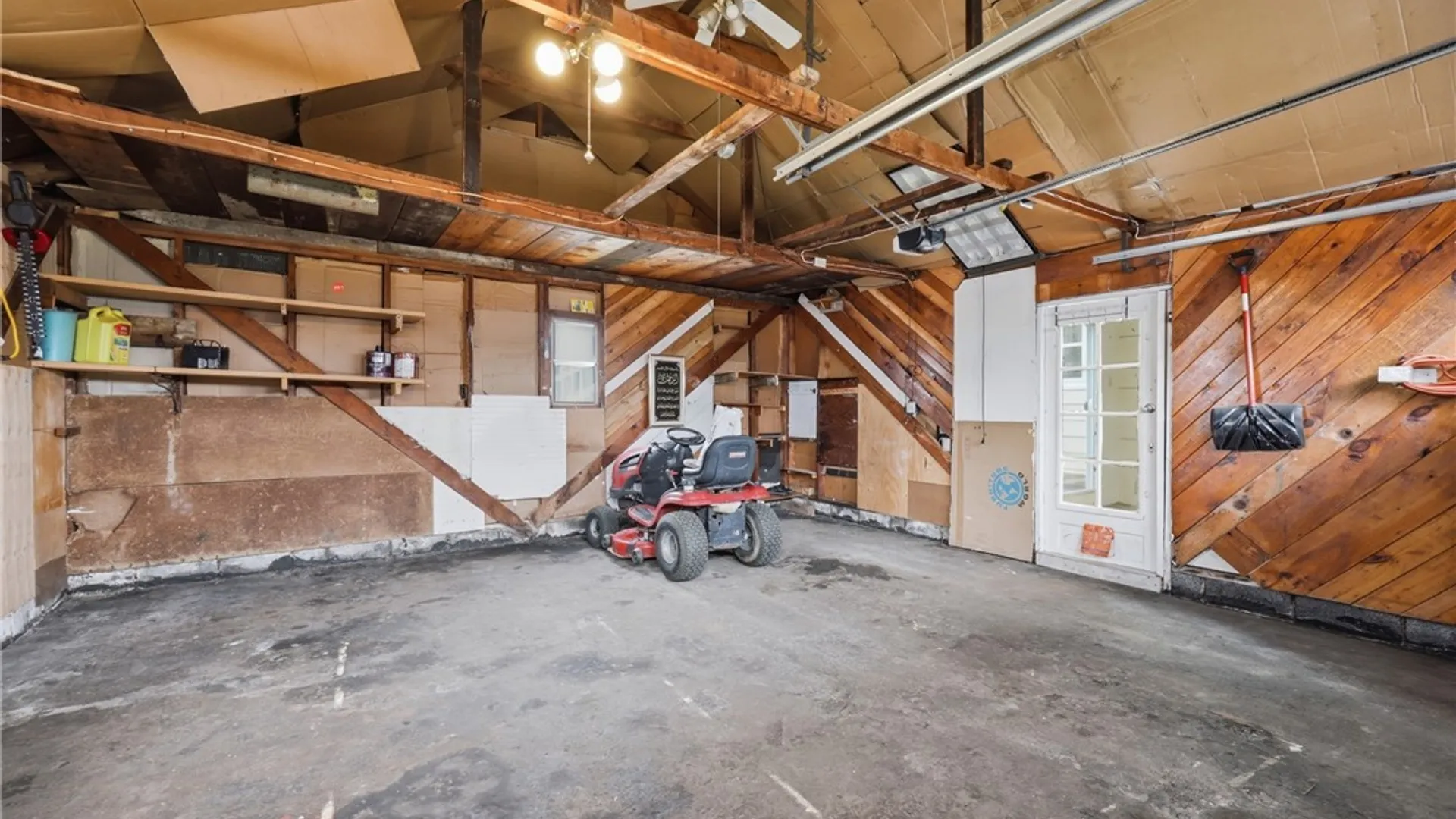 Property at 512 Huth Road, Cheektowaga, NY 14225 23