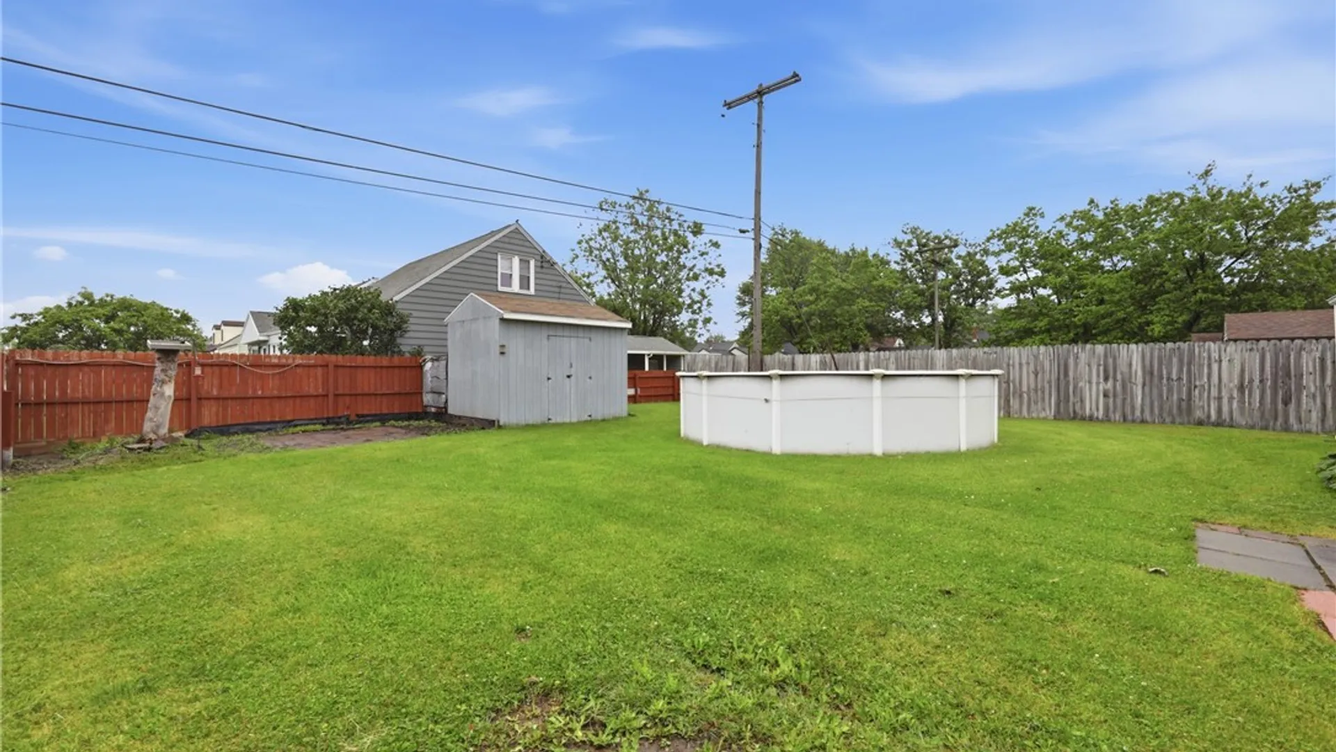 Property at 512 Huth Road, Cheektowaga, NY 14225 25