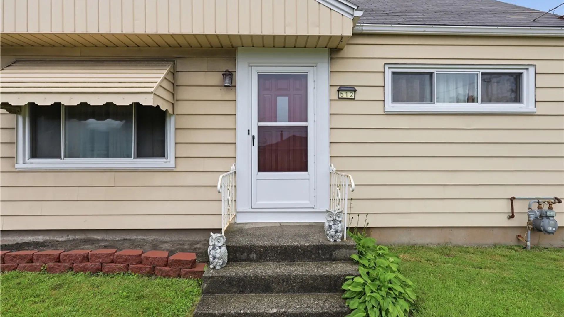 Property at 512 Huth Road, Cheektowaga, NY 14225 3