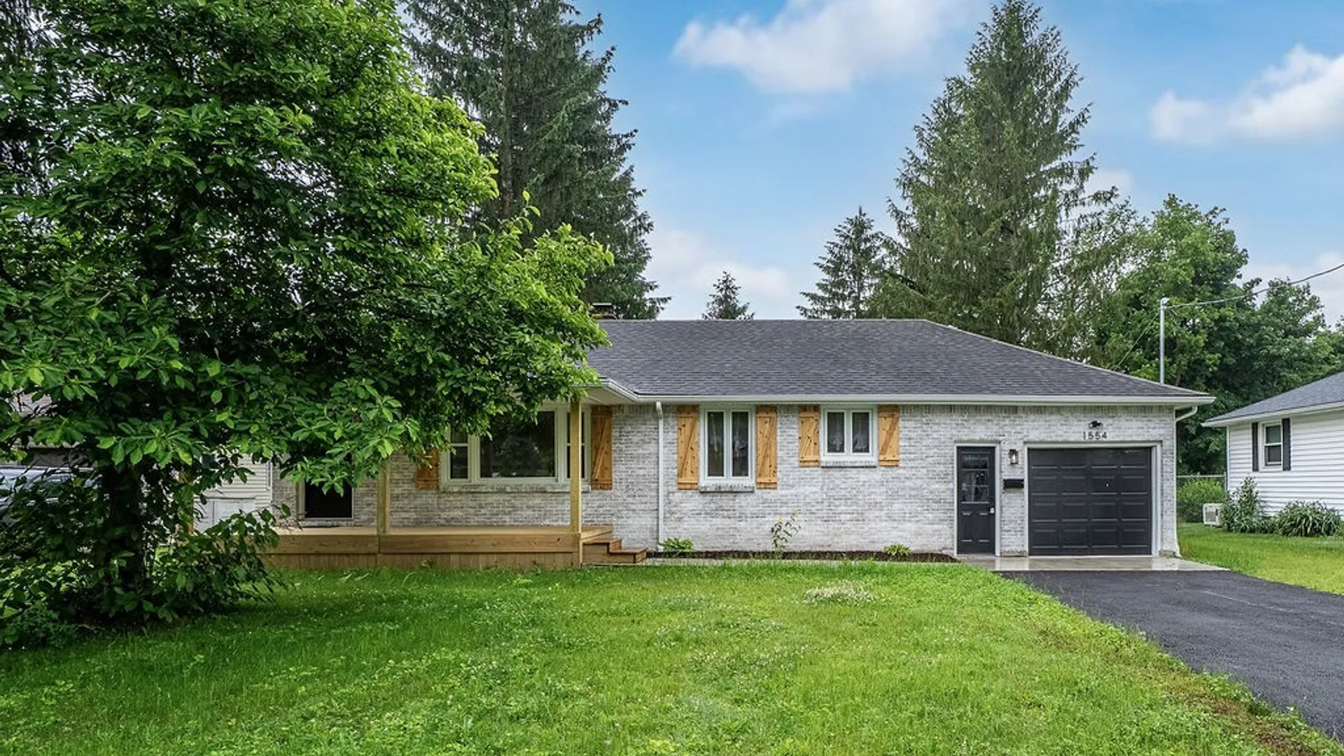 Property at 1554 Meadow Drive, Alden, NY 14004 2